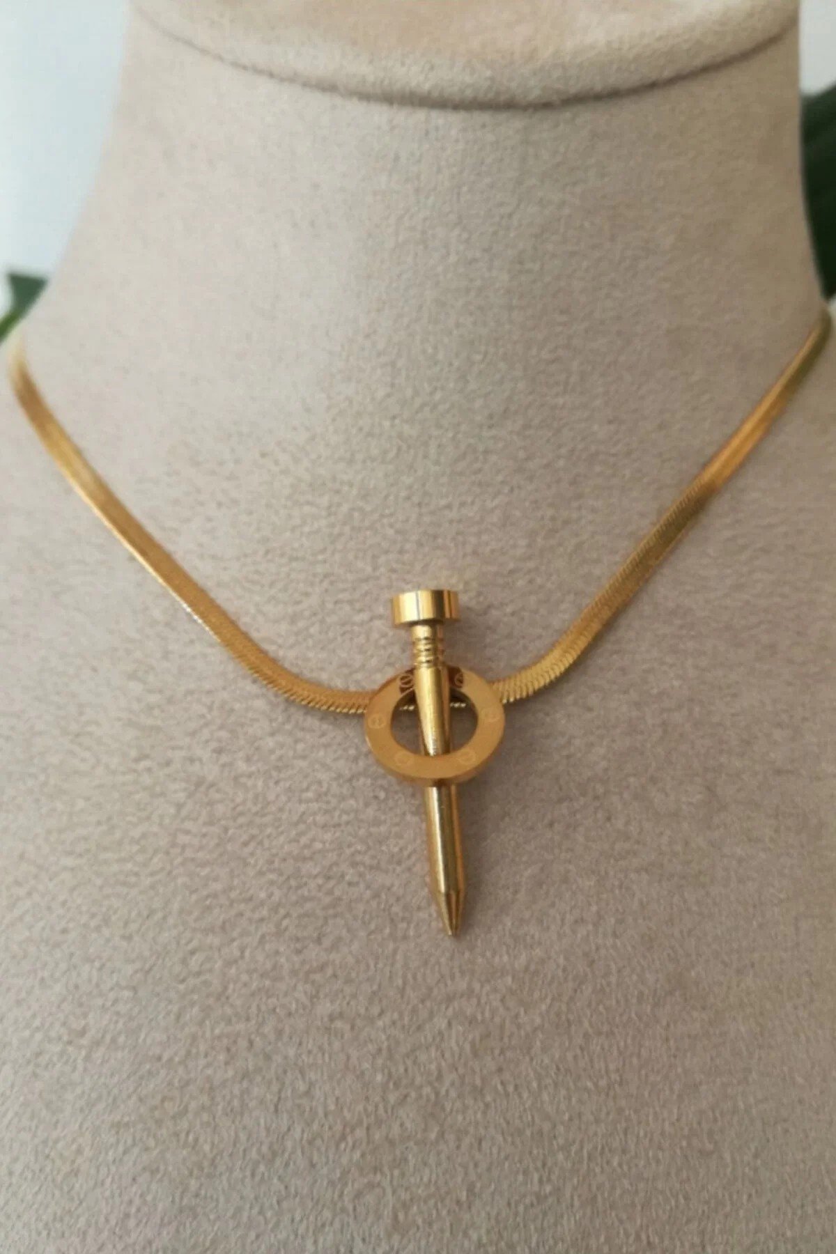 İtalyan Zincirli Civi Tasarim Gold Zincirli Altin Renkli Kaliteli Paslanmaz Celik Kolye Stainless Stell