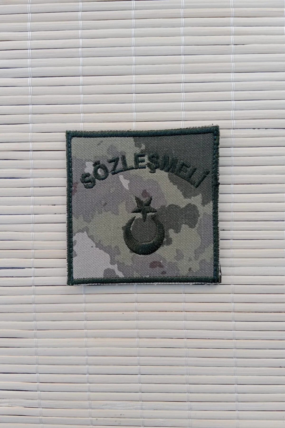 Kara Kuvvetleri Kamuflaj Renkli Sozlesmeli Bez Nakis Kol Rutbe