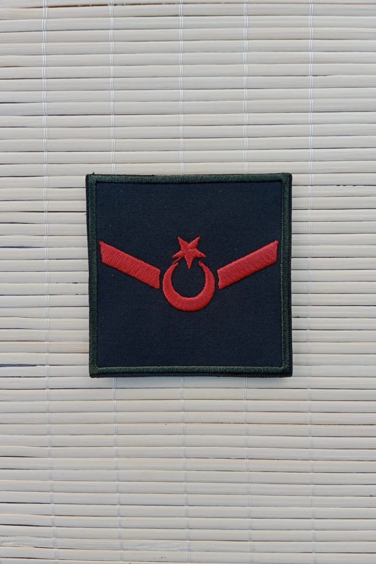 Kara Kuvvetleri Uzman Onbasi Yesil Renk Harici Ve Dahili Bez Nakis Kol Rutbe