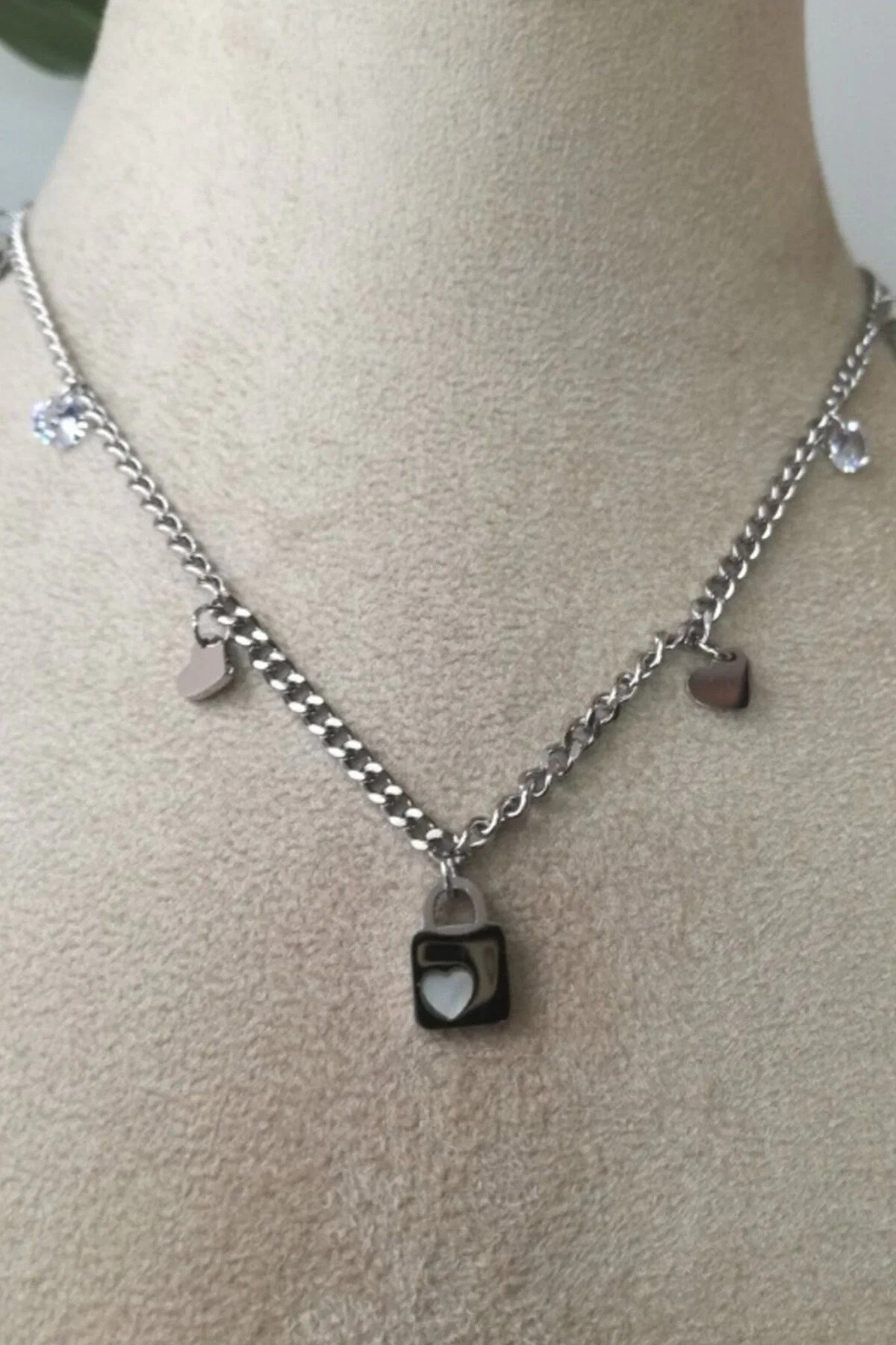Kilit Kalpler Tasarim Kalin Orme Silver Zincirli Gumus Renkli Zirkon Tasli Kaliteli Paslanmaz Celik Kolye Stainless Stell