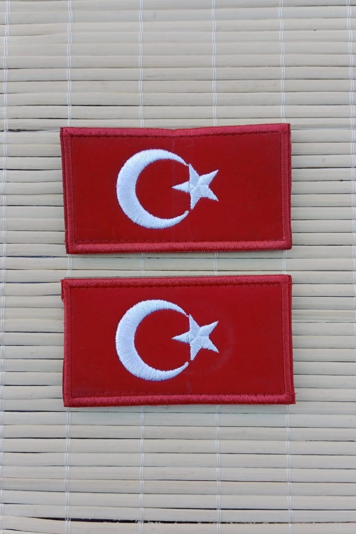 Kirmizi Kadife Zemin Ayyildiz Nakis İslemeli Patch Arma Pec