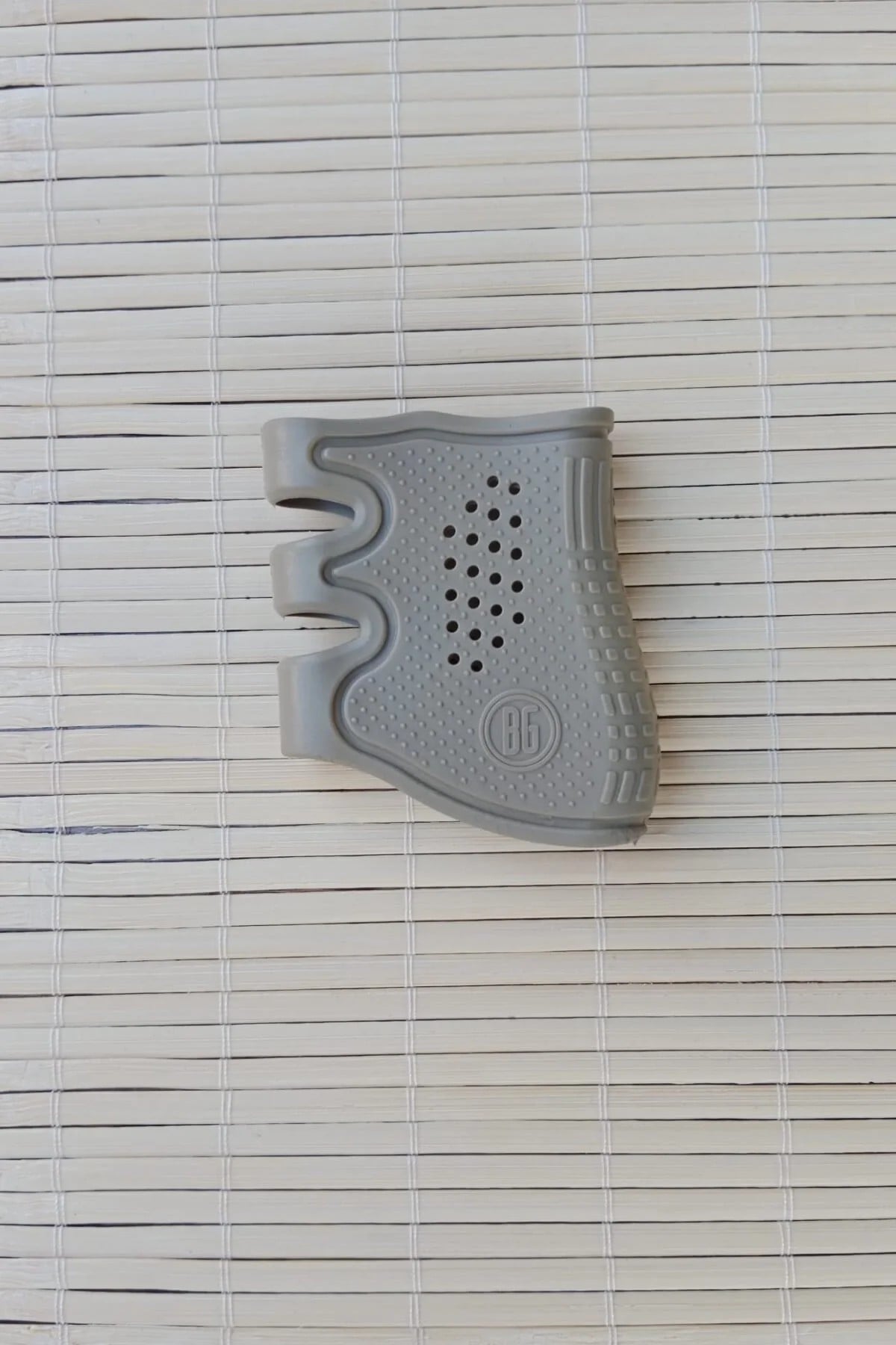 Kum Beji Renkli 9 Mm Tum Silahlara Uyumlu Black Grips Silikon Silah Kabza