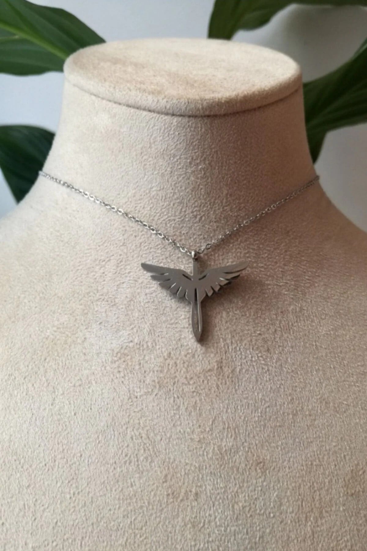 Mikail Melek Kanat Tasarim İnce Silver Zincirli Gumus Renkli Zirkon Beyaz Tasli Kaliteli Paslanmaz Celik Kolye Stainless Stell