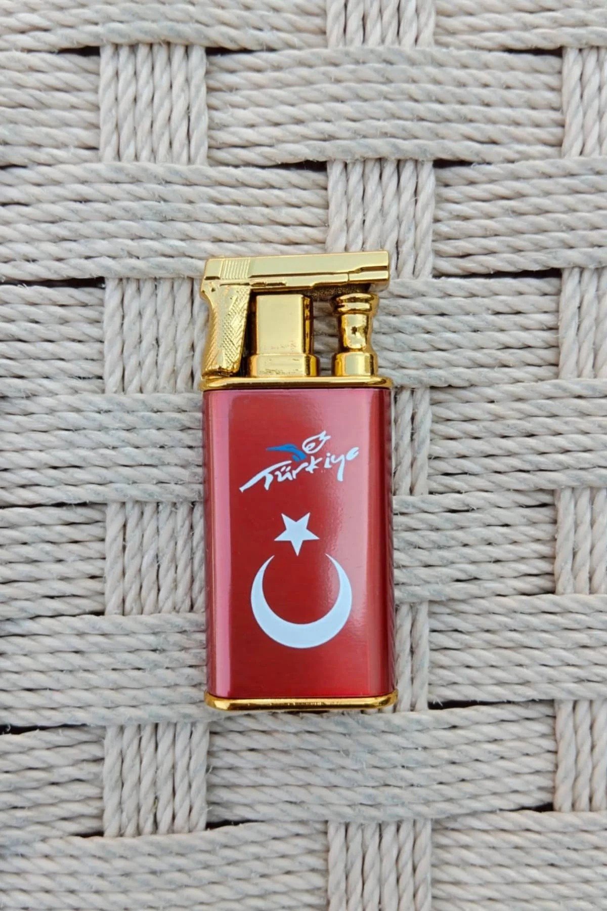 Ozel Tasarim Kirmizi Renkli Turkiye Yazili Tabanca Baslikli Cift Alevli Manyetolu Torch Cakmak