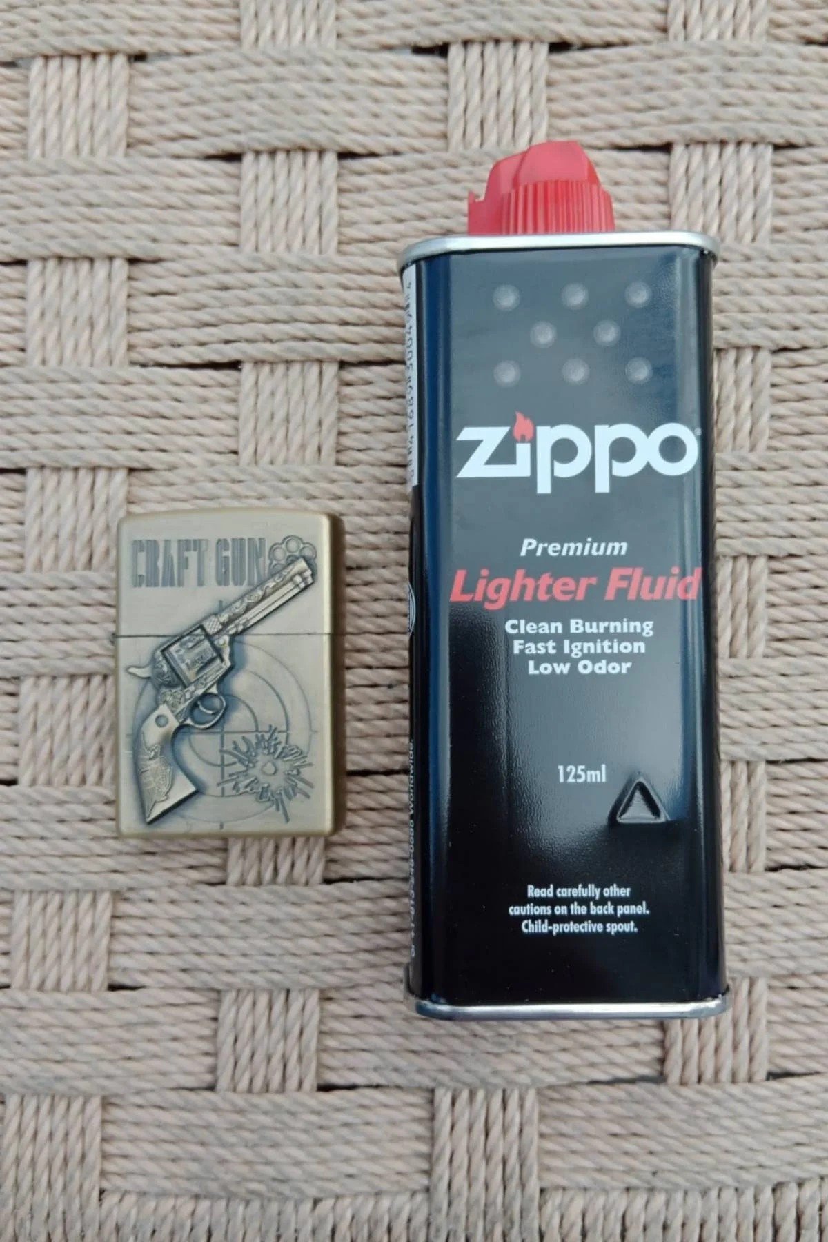 Ozel Tasarim Sari Renkli 38 Lik Tabanca Kabartmali Craft Gun Yazili Premium Zippo Cakmak