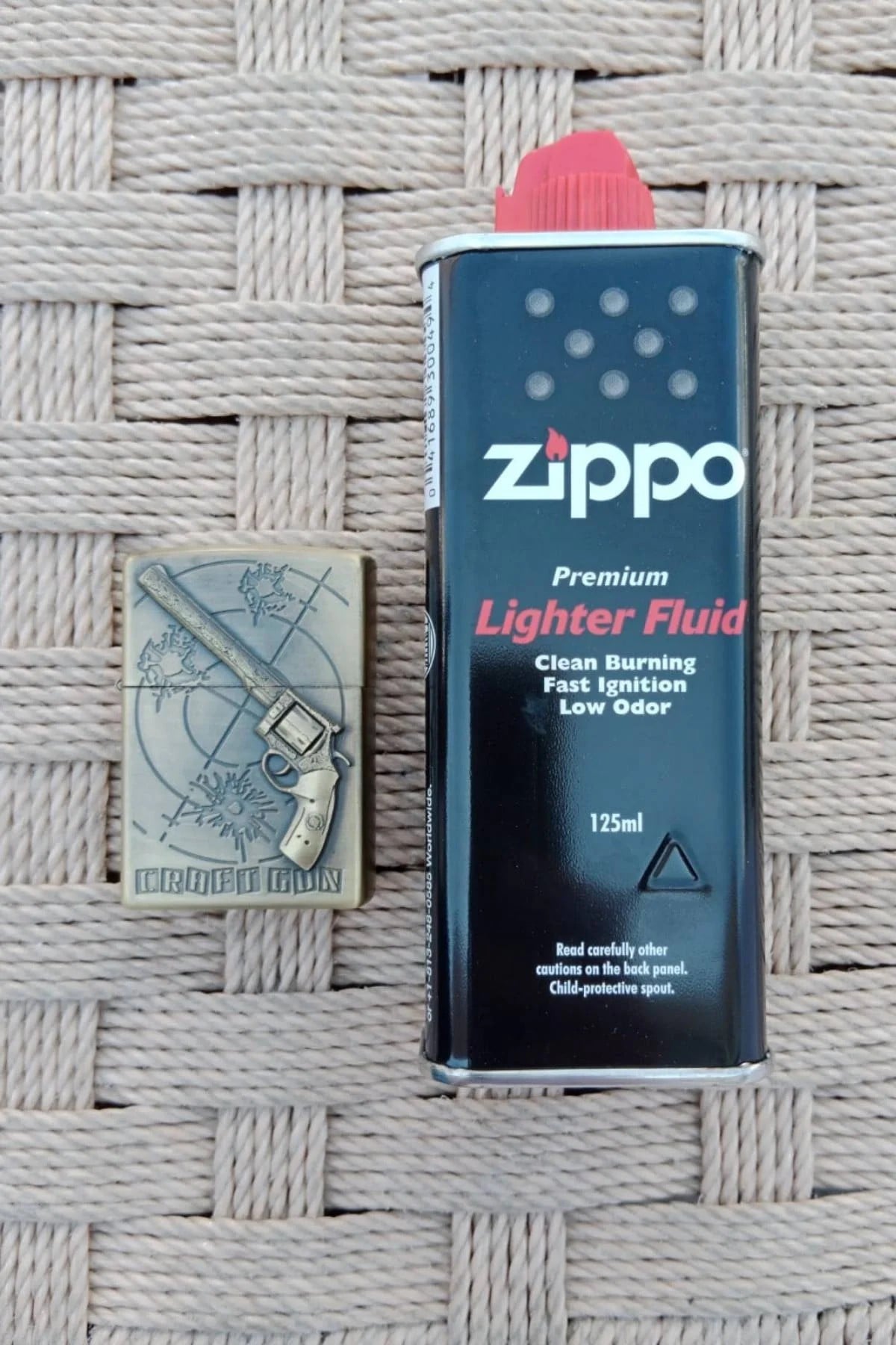 Ozel Tasarim Sari Renkli 45 Lik Tabanca Kabartmali Craft Gun Yazili Premium Zippo Cakmak