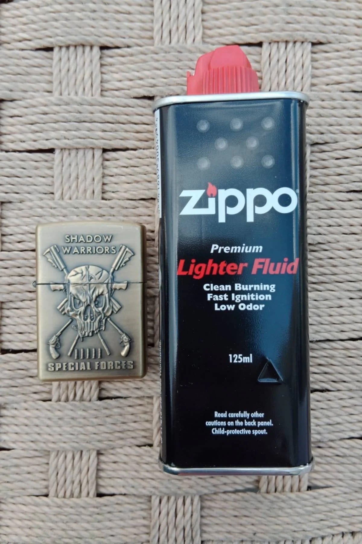 Ozel Tasarim Sari Renkli Shadow Warriors Special Forces Yazili Kabartmali Premium Zippo Cakmak