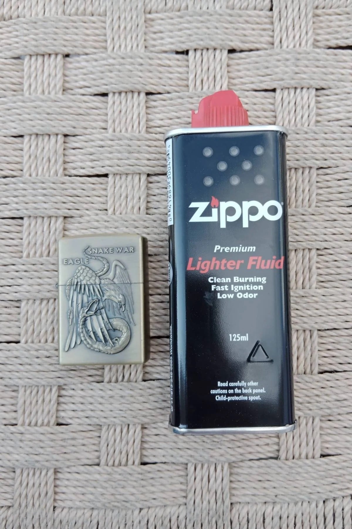 Ozel Tasarim Sari Renkli Snake War Eagle Yazili Kabartmali Premium Zippo Cakmak