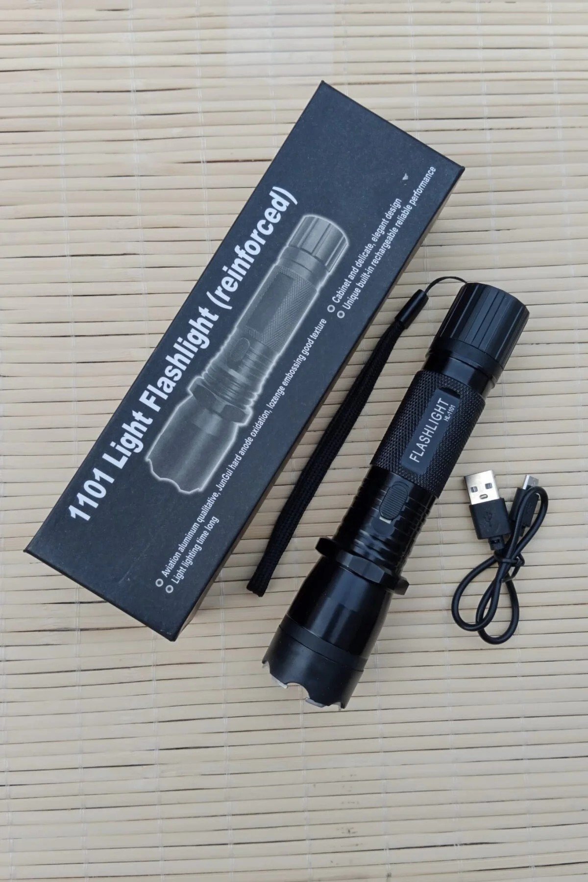 Sarjli Elektrosoklu 220 V El Feneri Hl 1101 Light Flashlight Plus Sok Cihazi