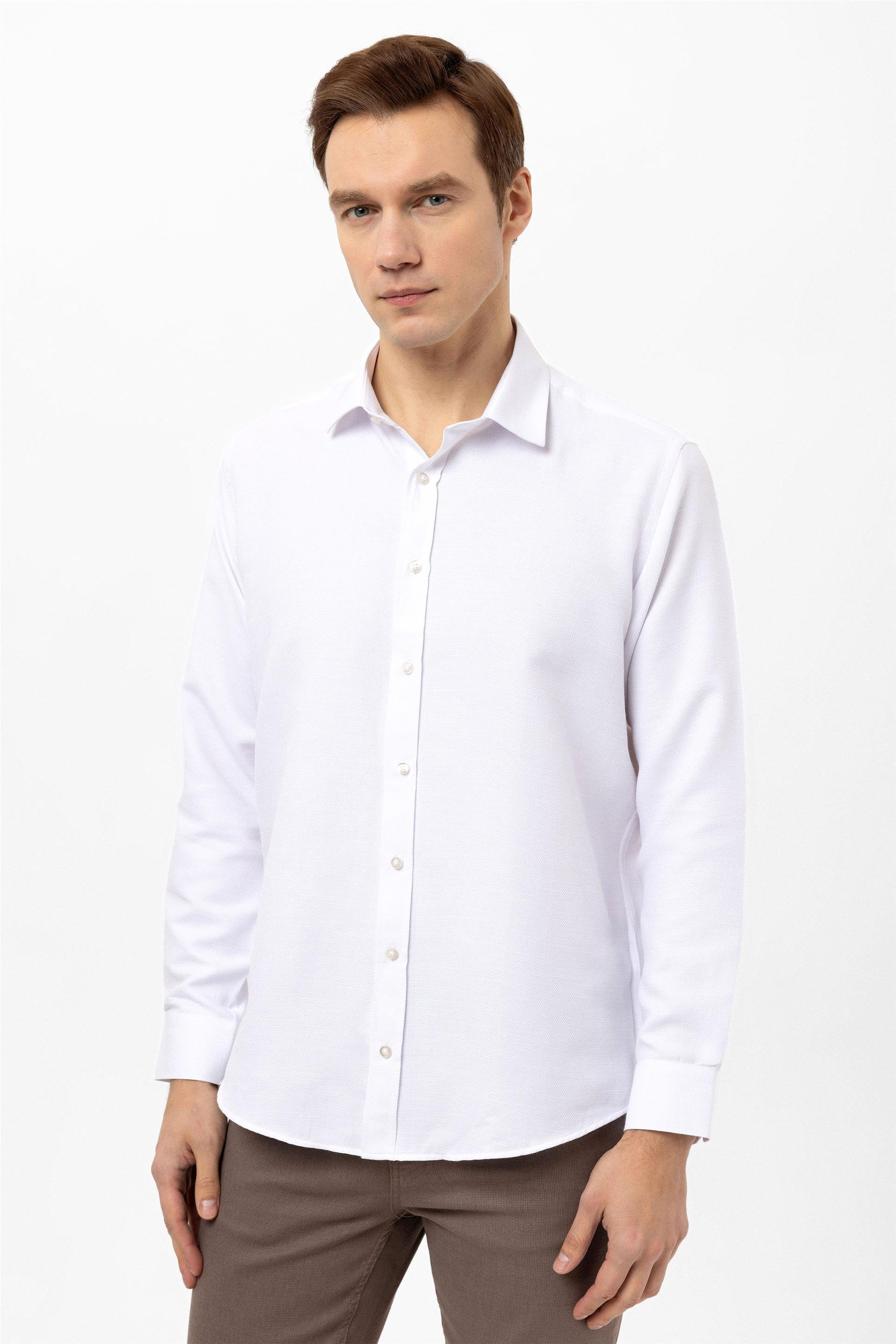Beyaz Regular Armürlü Klasik Yaka  Gömlek