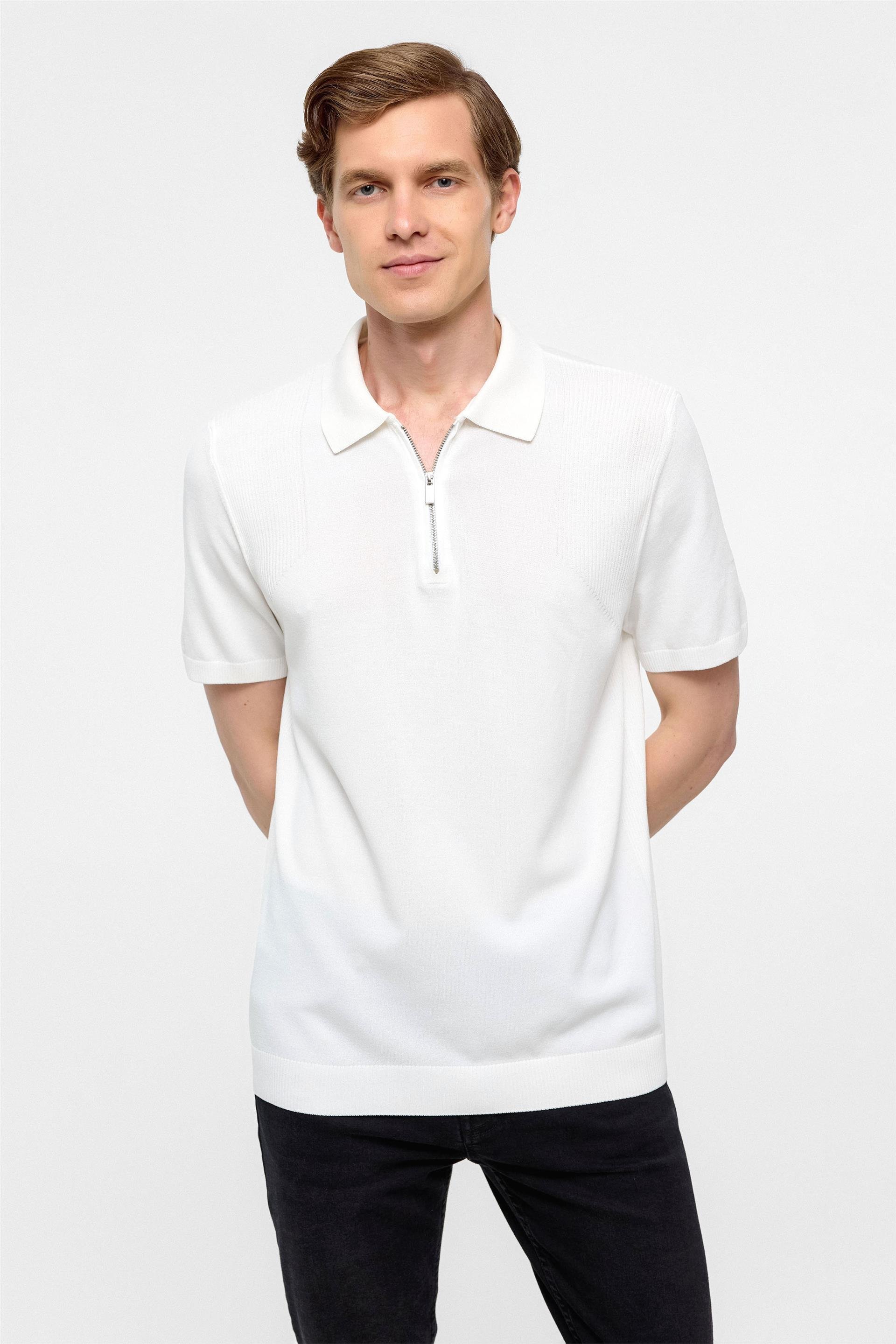 Beyaz Regular Düz Polo Yaka Triko