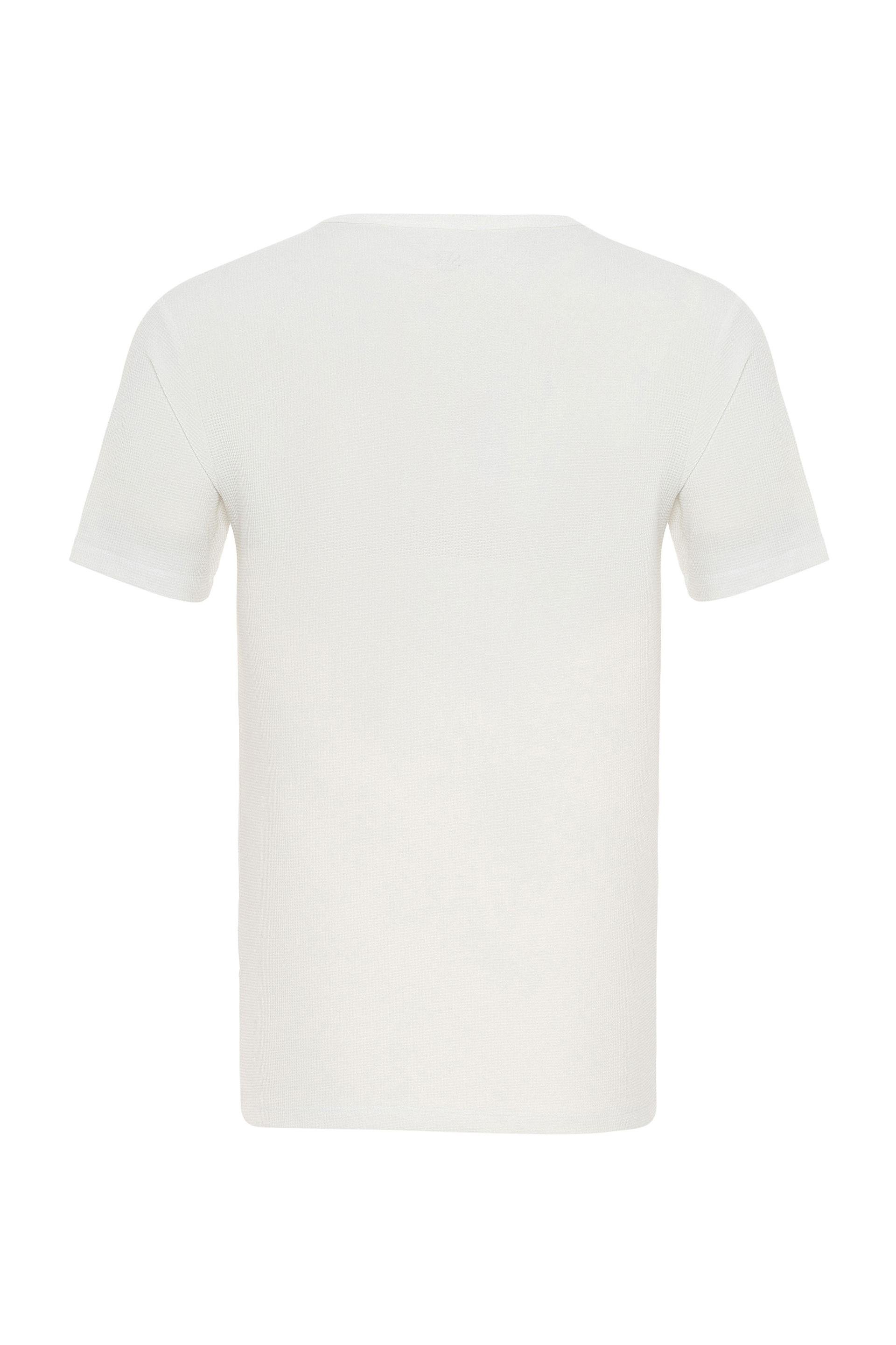 Beyaz Slim Armürlü O Yaka Tişört