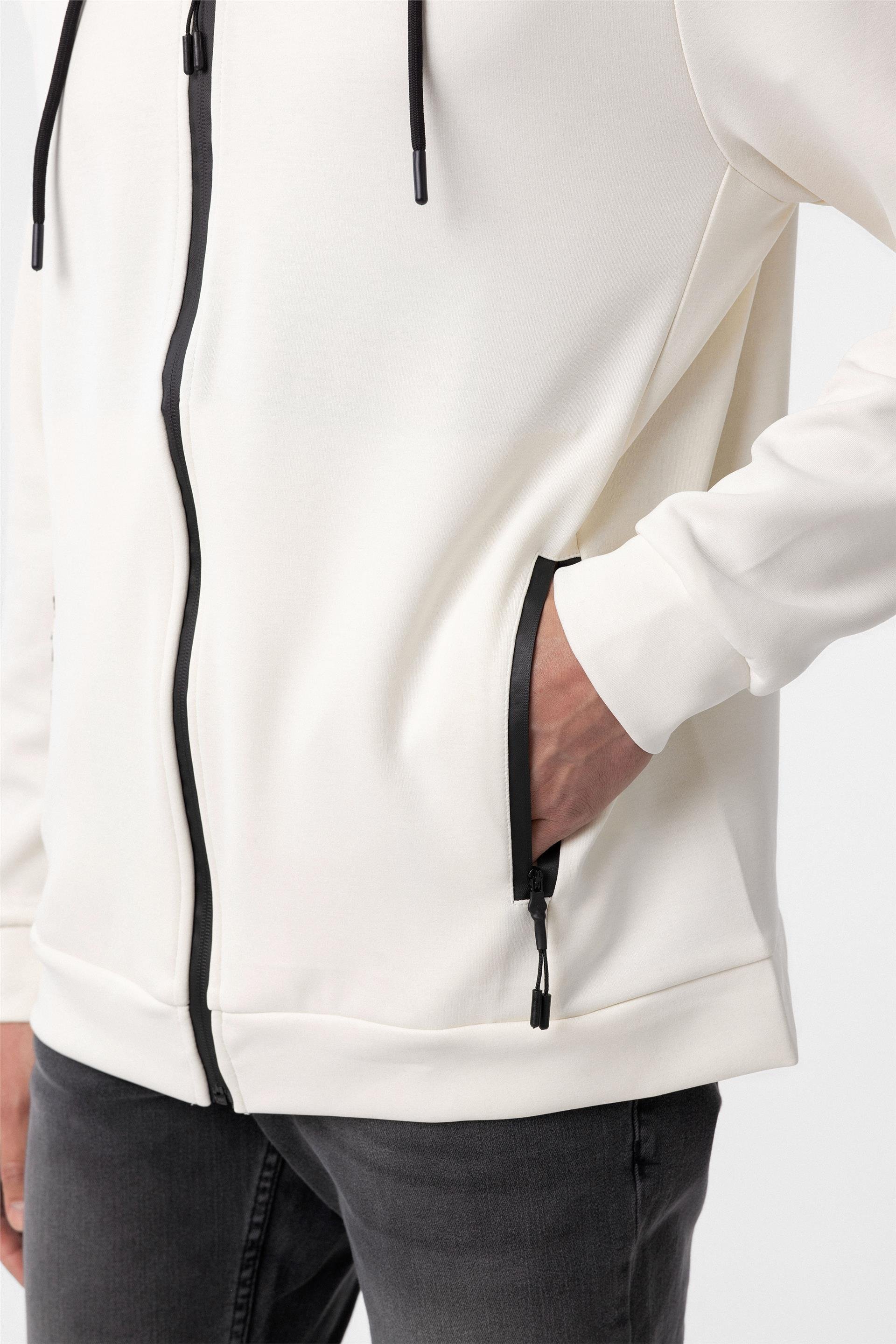 Beyaz Slim Düz Kapişonlu Yaka Sweatshirt