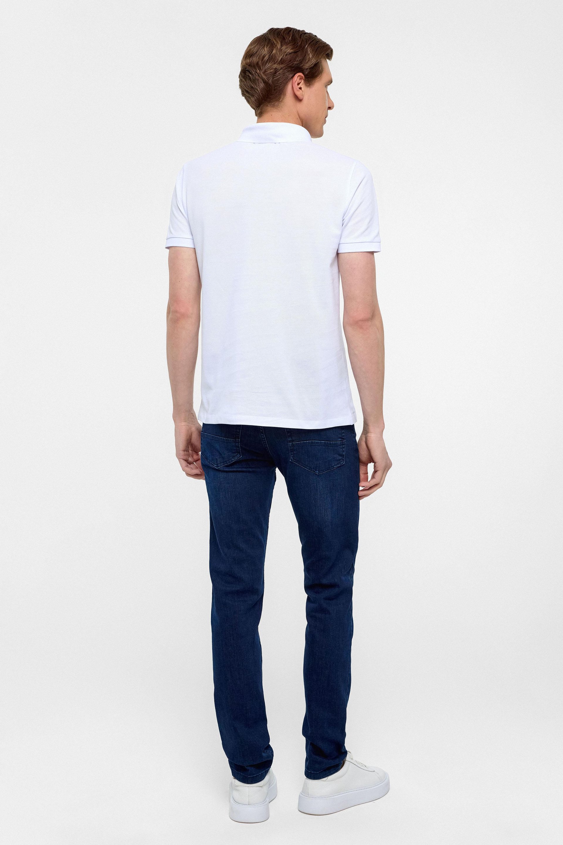 Beyaz Slim Düz Polo Yaka Tişört