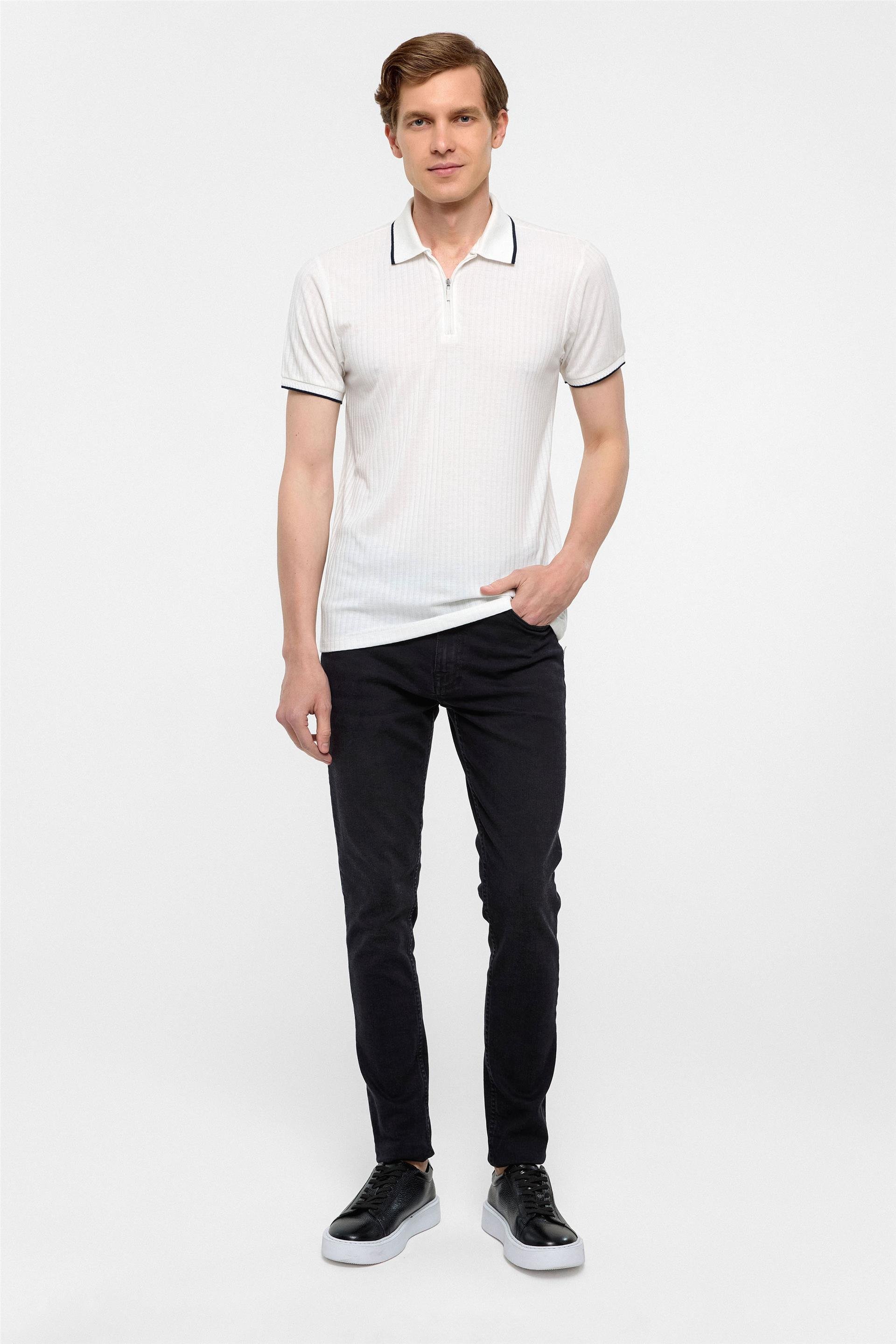 Beyaz Slim Fitilli Polo Yaka Tişört