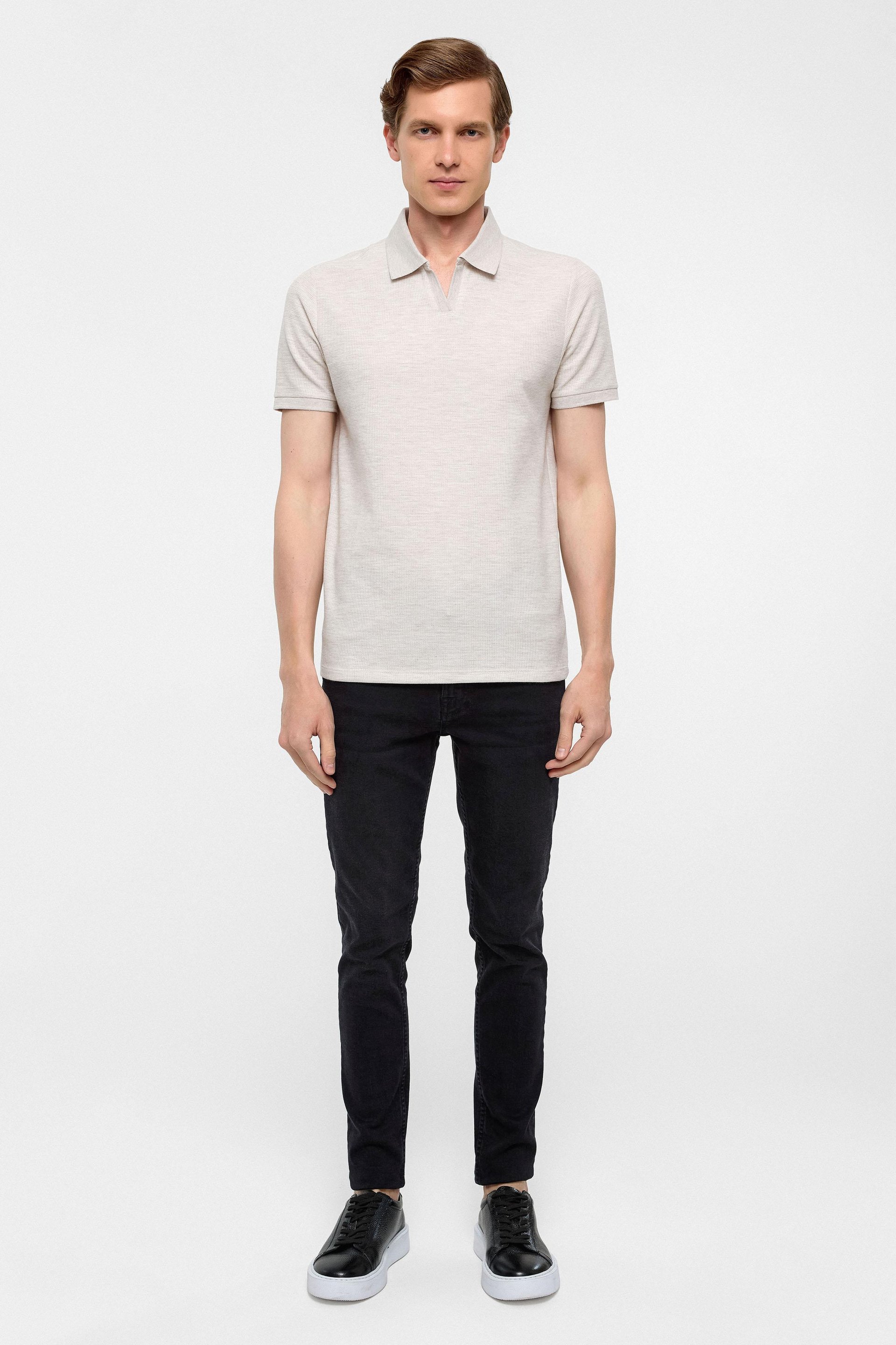 Ekru Regular Armürlü Polo Yaka Tişört