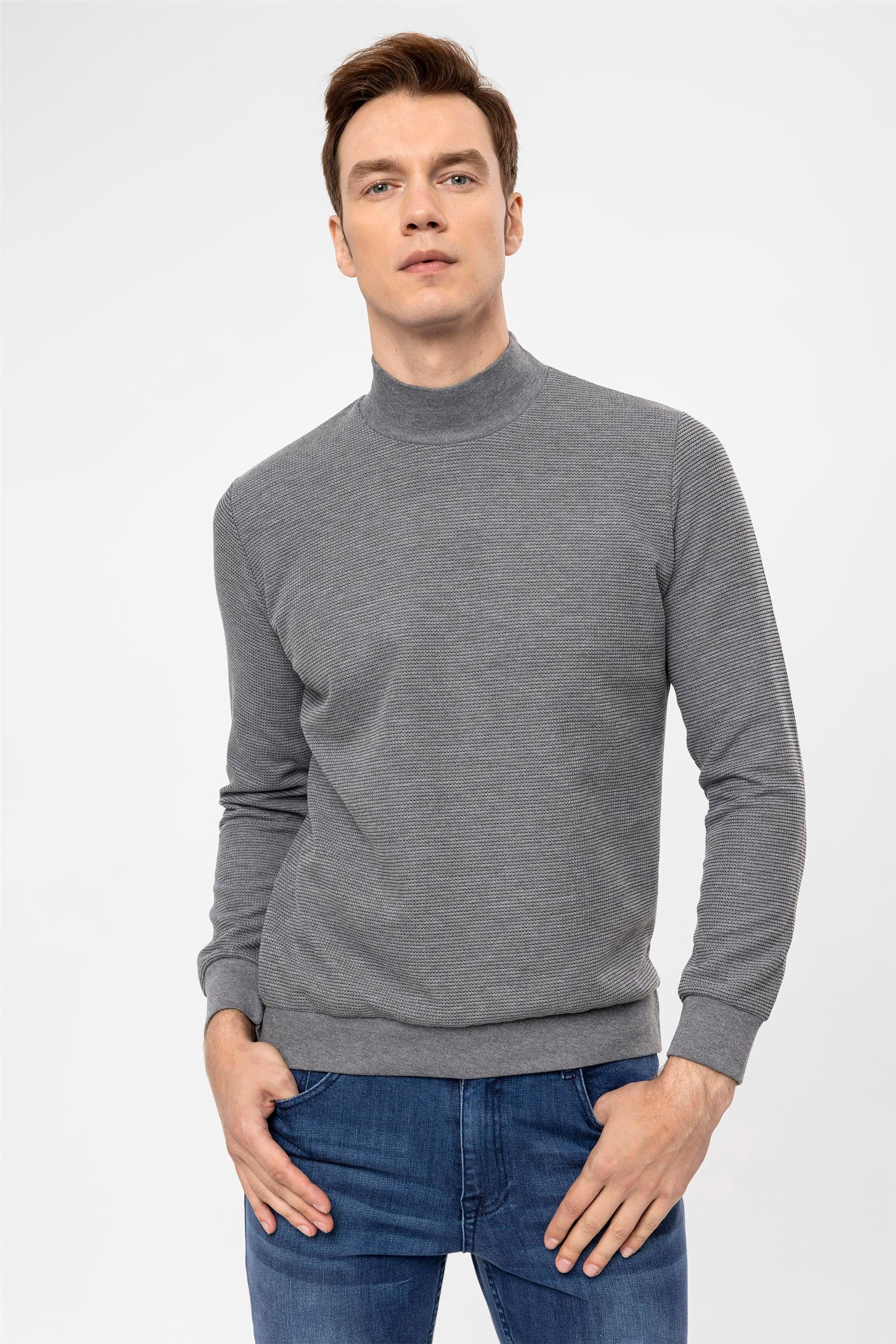 Gri Regular Kapitone Yarım Balıkçı Yaka  Sweatshirt