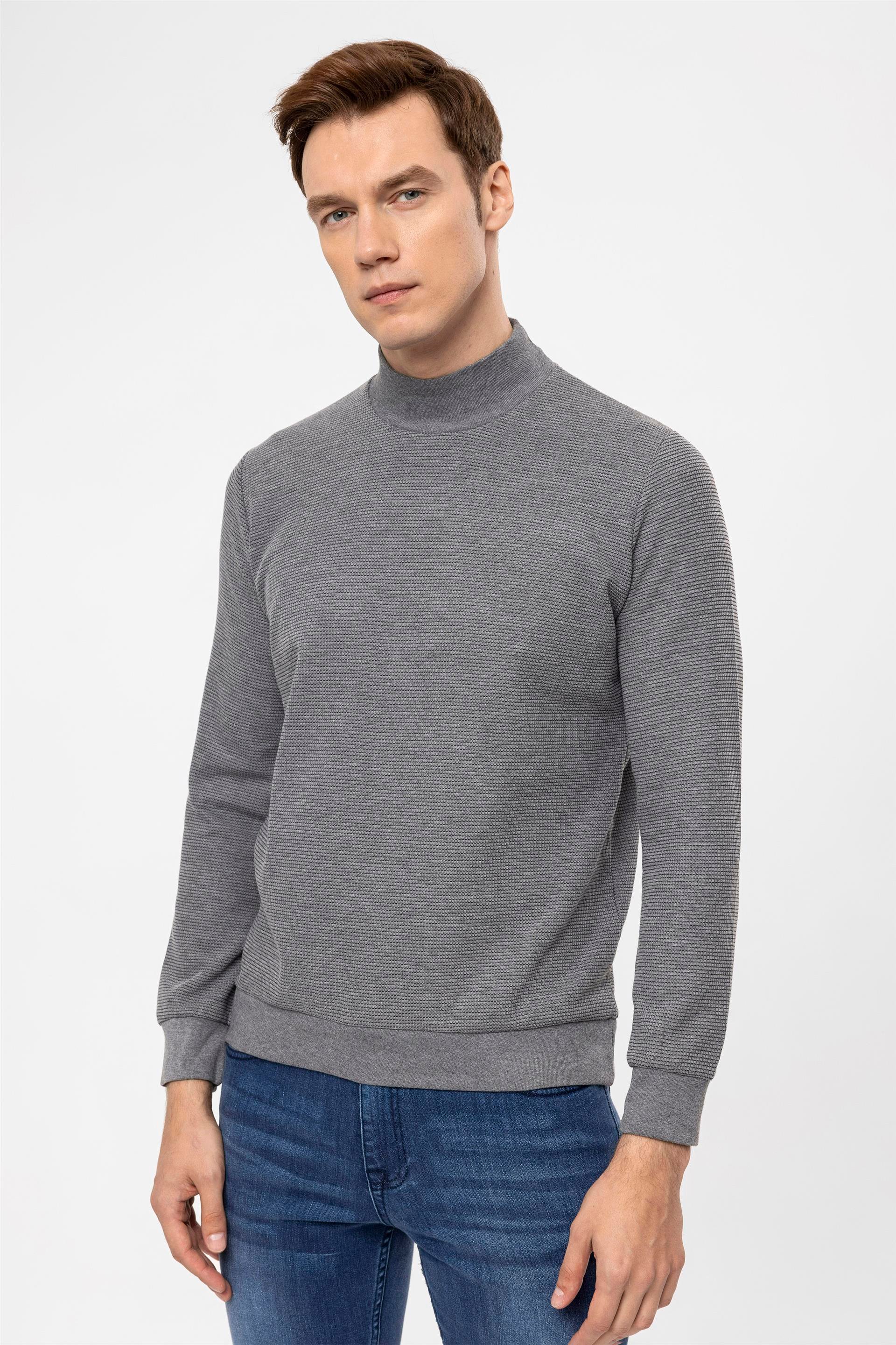 Gri Regular Kapitone Yarım Balıkçı Yaka  Sweatshirt