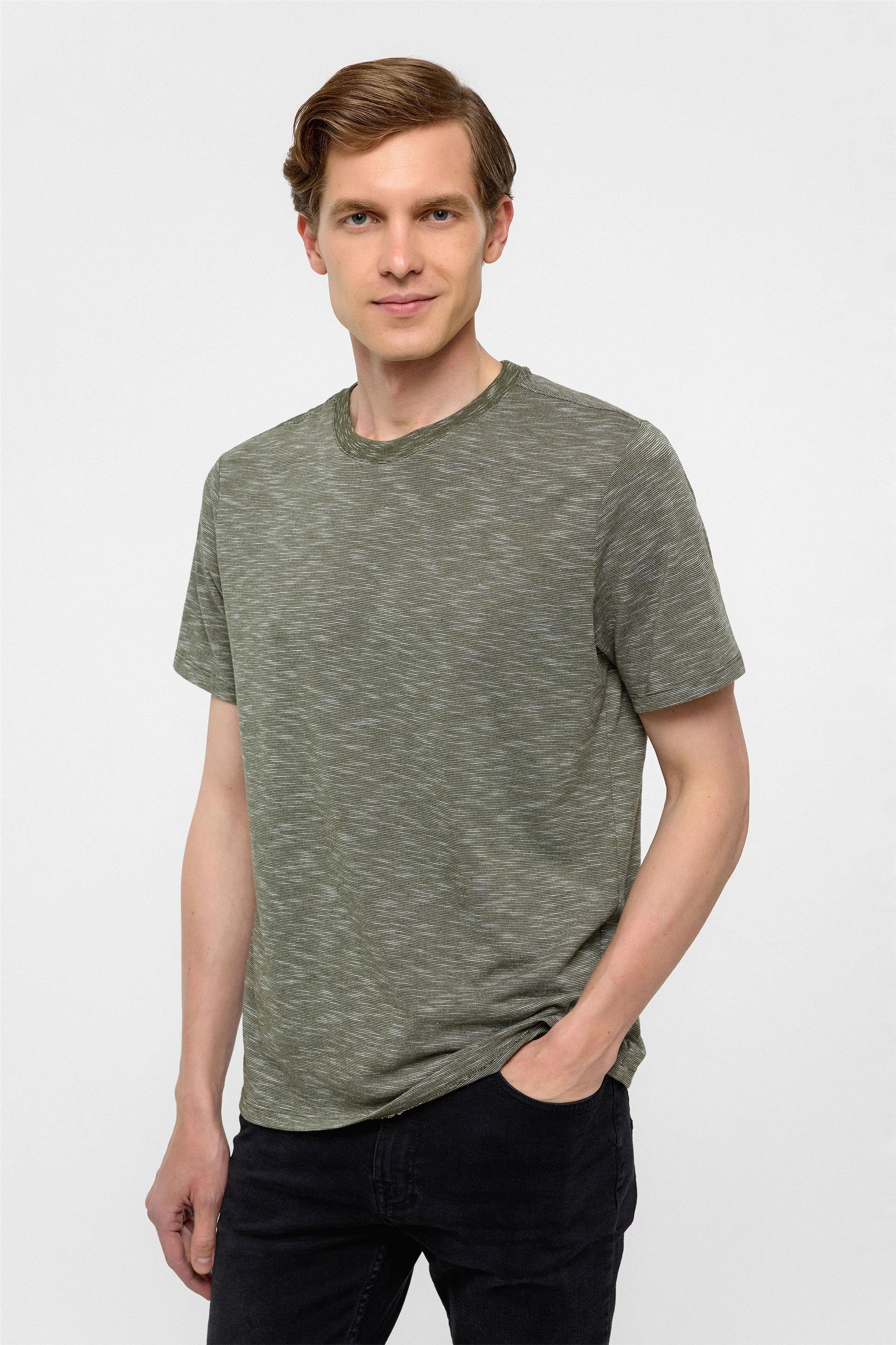 Haki Regular Armürlü Bisiklet Yaka Tişört