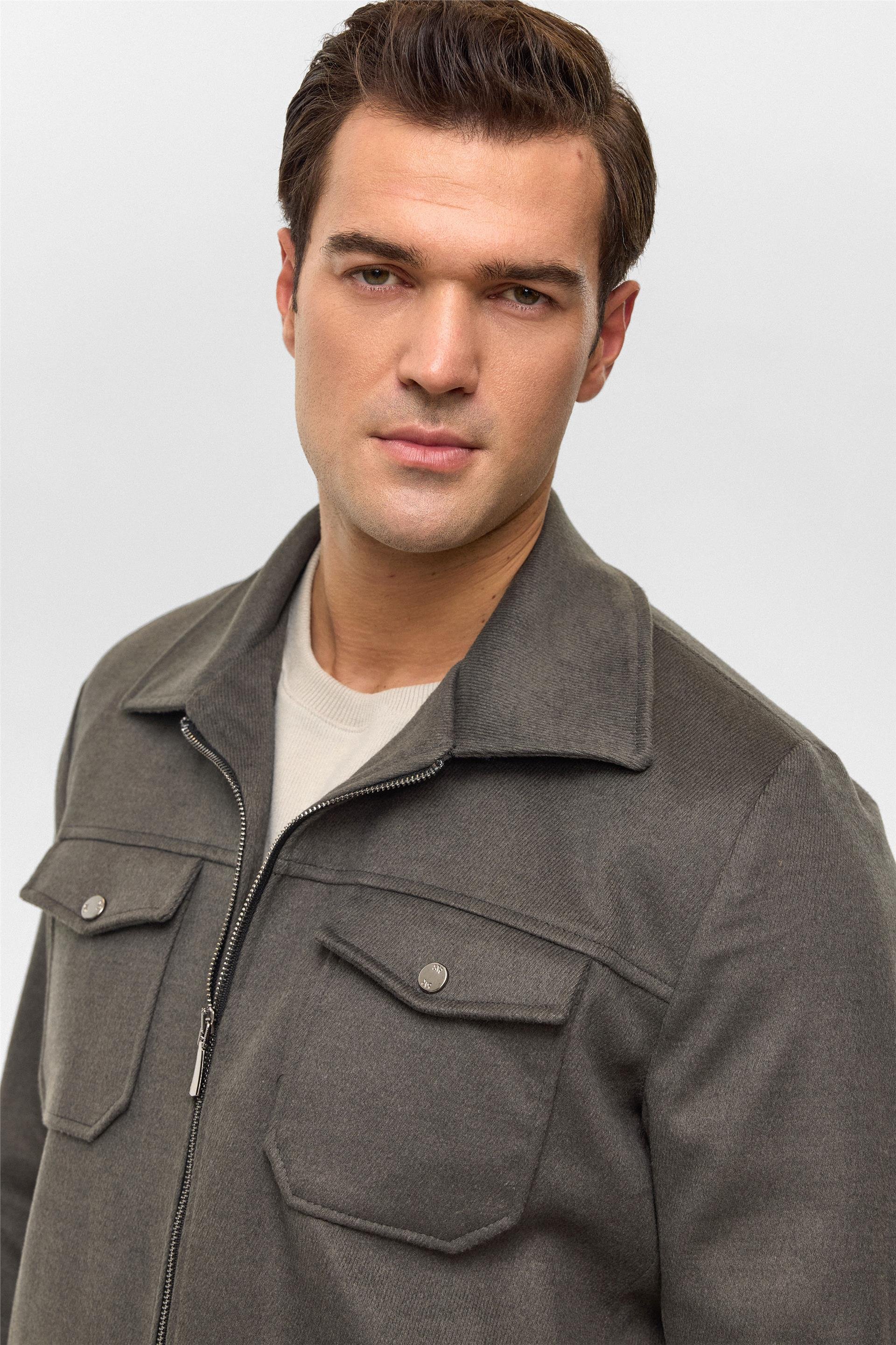 Haki Slim Düz Sivri Yaka Mont