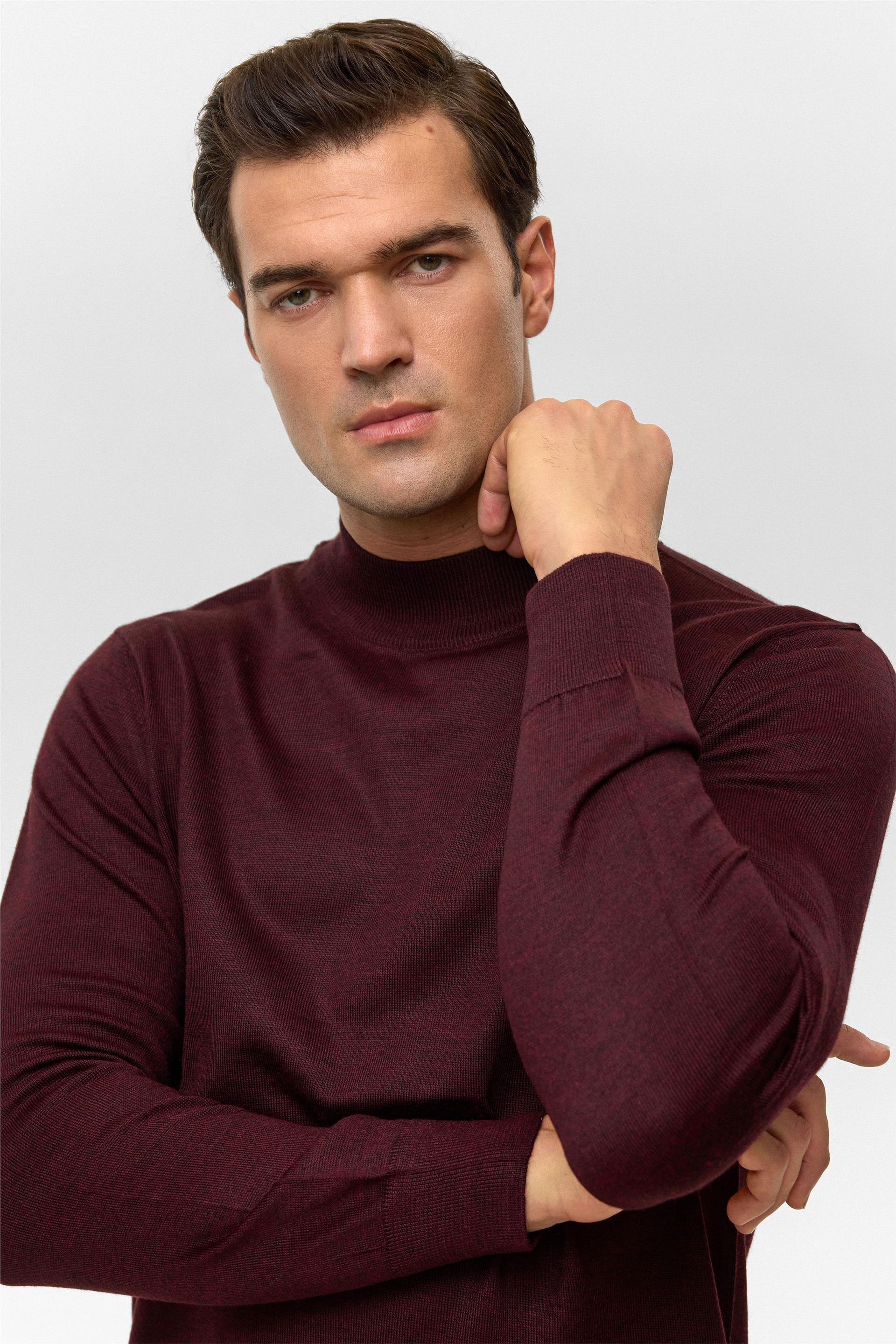 Koyu Bordo Regular Düz Yarım Balıkçı Yaka Triko Kazak