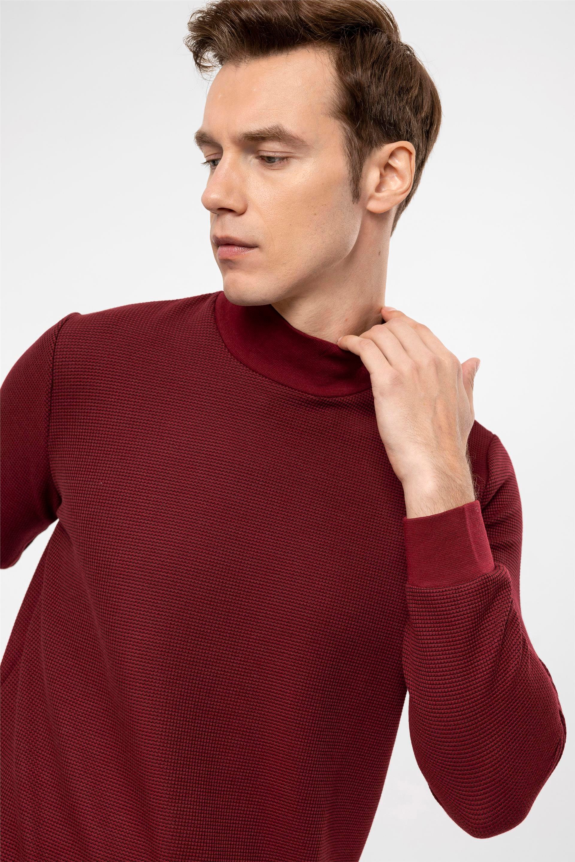 Koyu Bordo Regular Kapitone Yarım Balıkçı Yaka  Sweatshirt