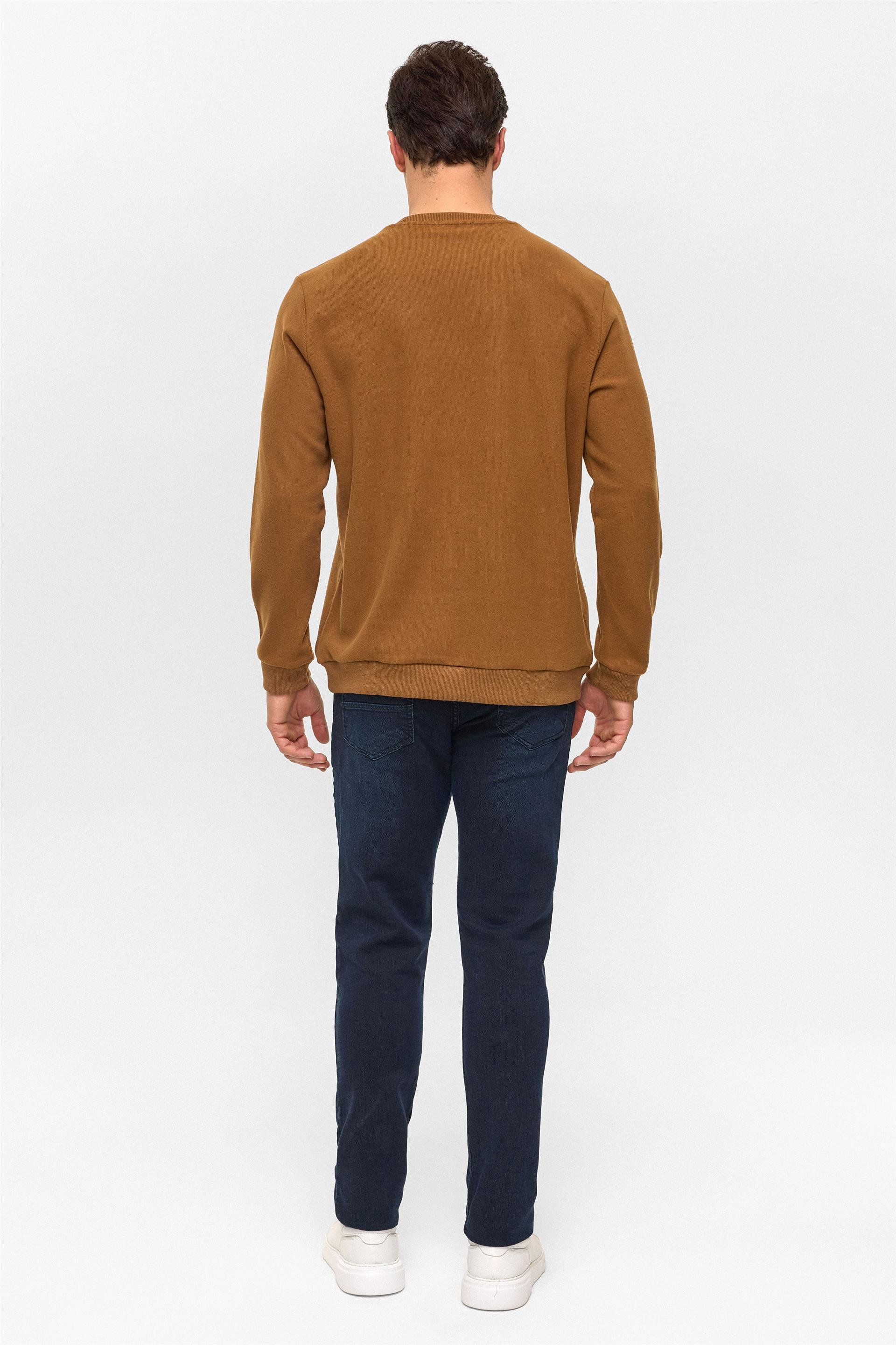 Koyu Kahve Regular Düz Bisiklet Yaka Sweatshirt