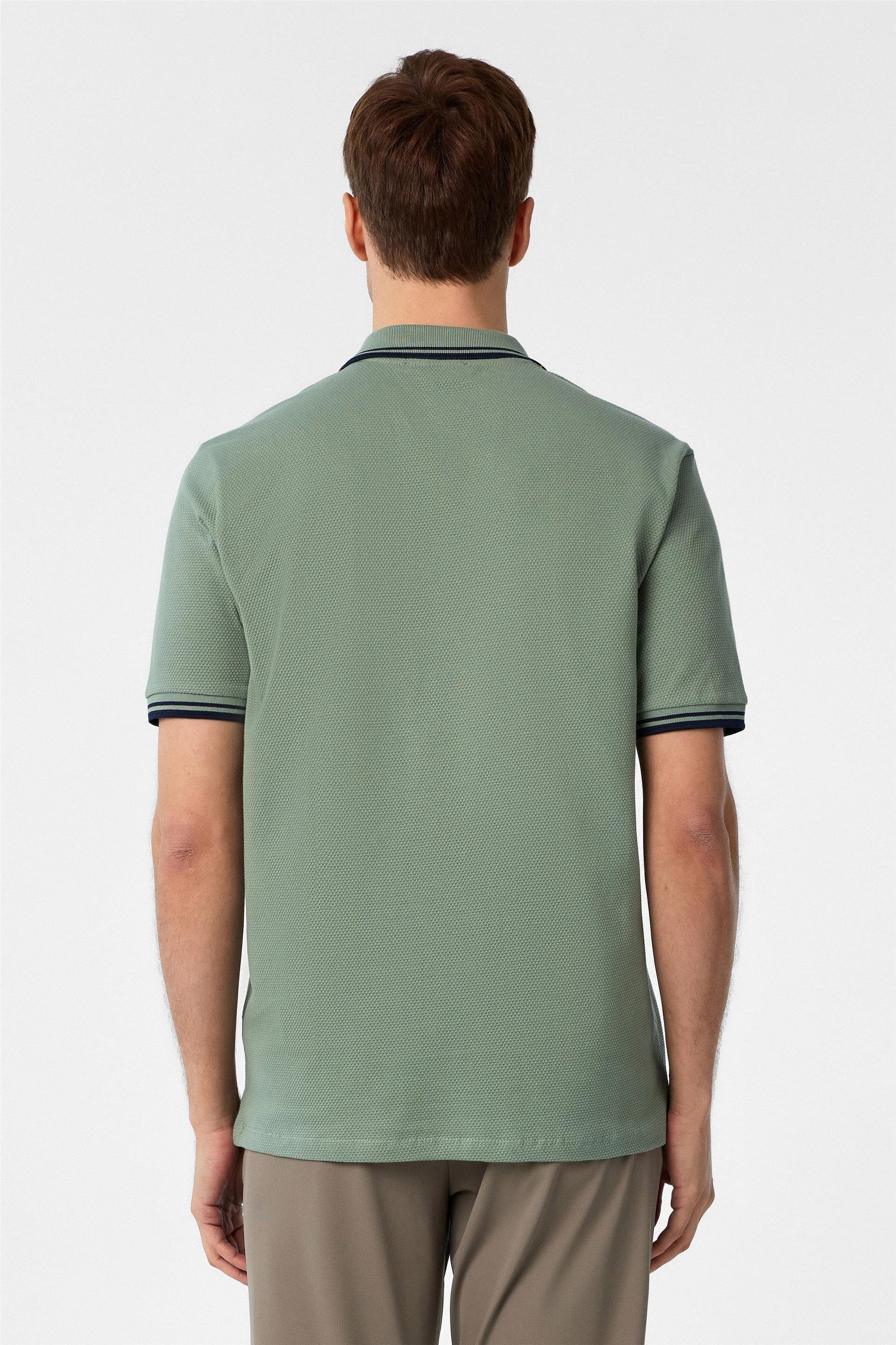 Koyu Yeşil Regular Armürlü Polo Yaka Tişört