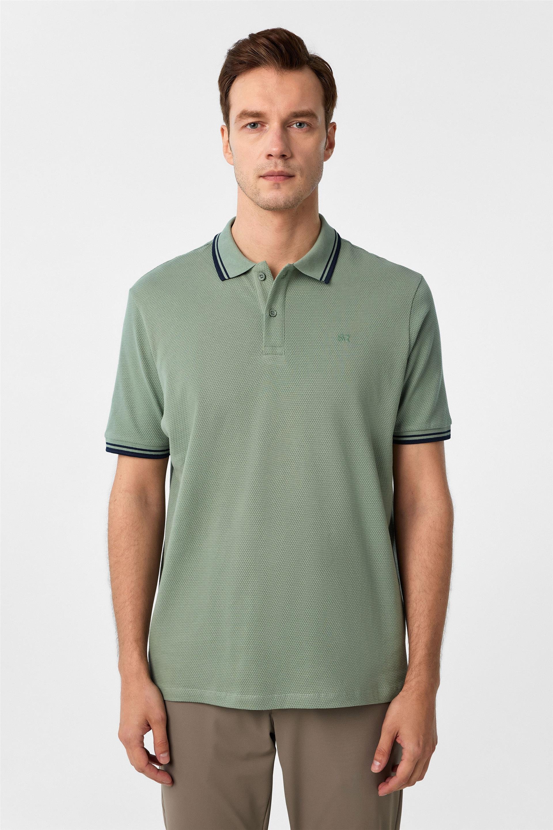 Koyu Yeşil Regular Armürlü Polo Yaka Tişört