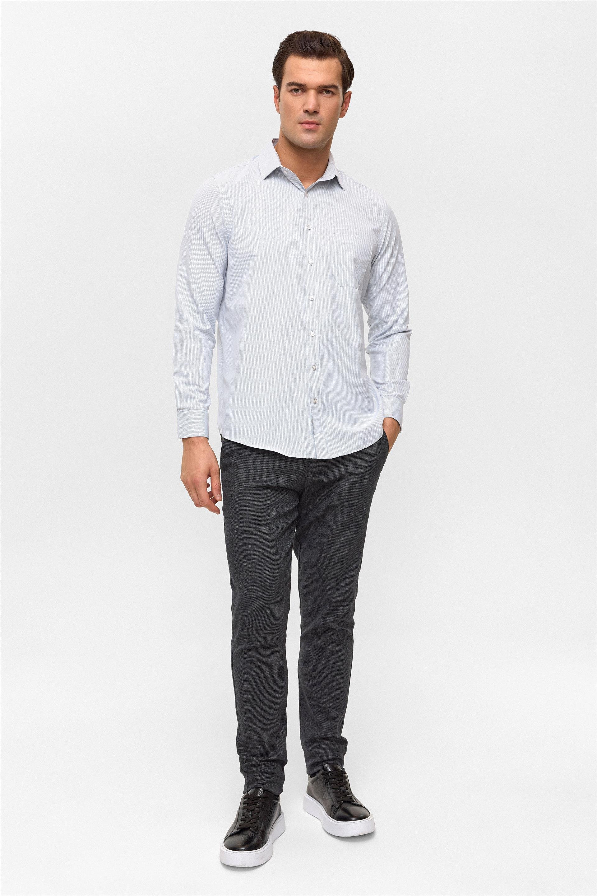 Lacivert Regular Desenli Klasik Yaka Gömlek