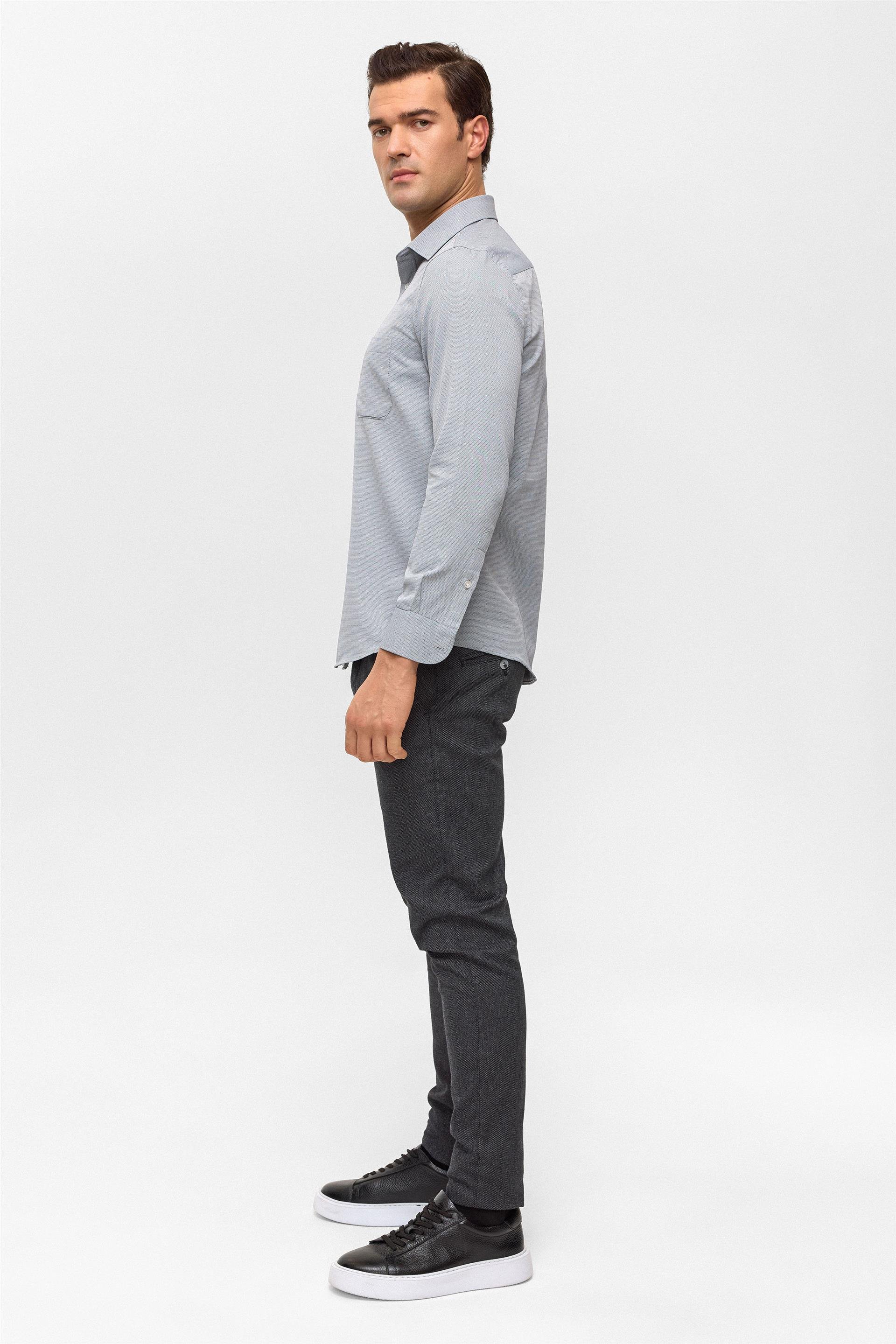 Lacivert Regular Desenli Klasik Yaka Gömlek