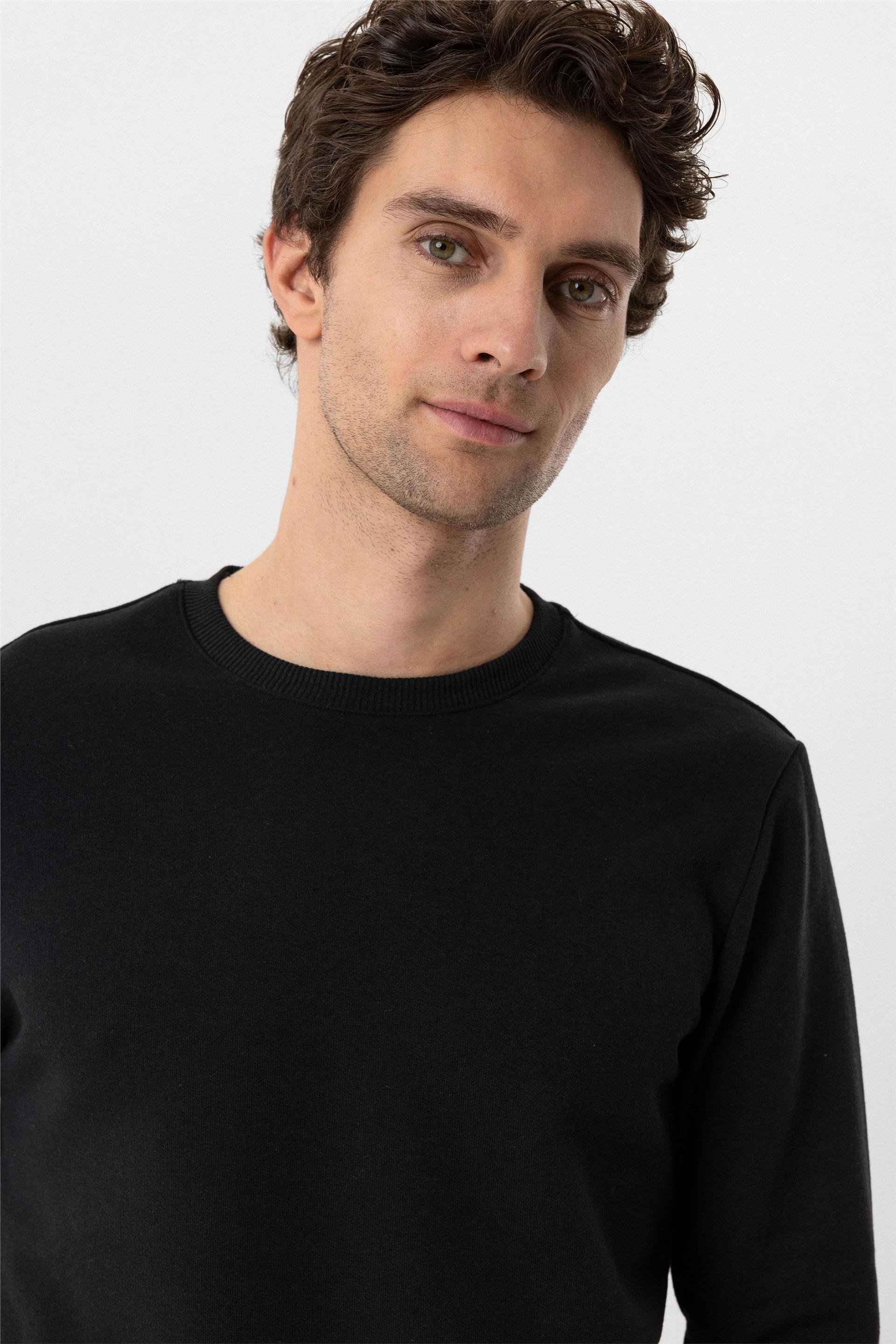 Siyah Regular Düz O Yaka Sweatshirt