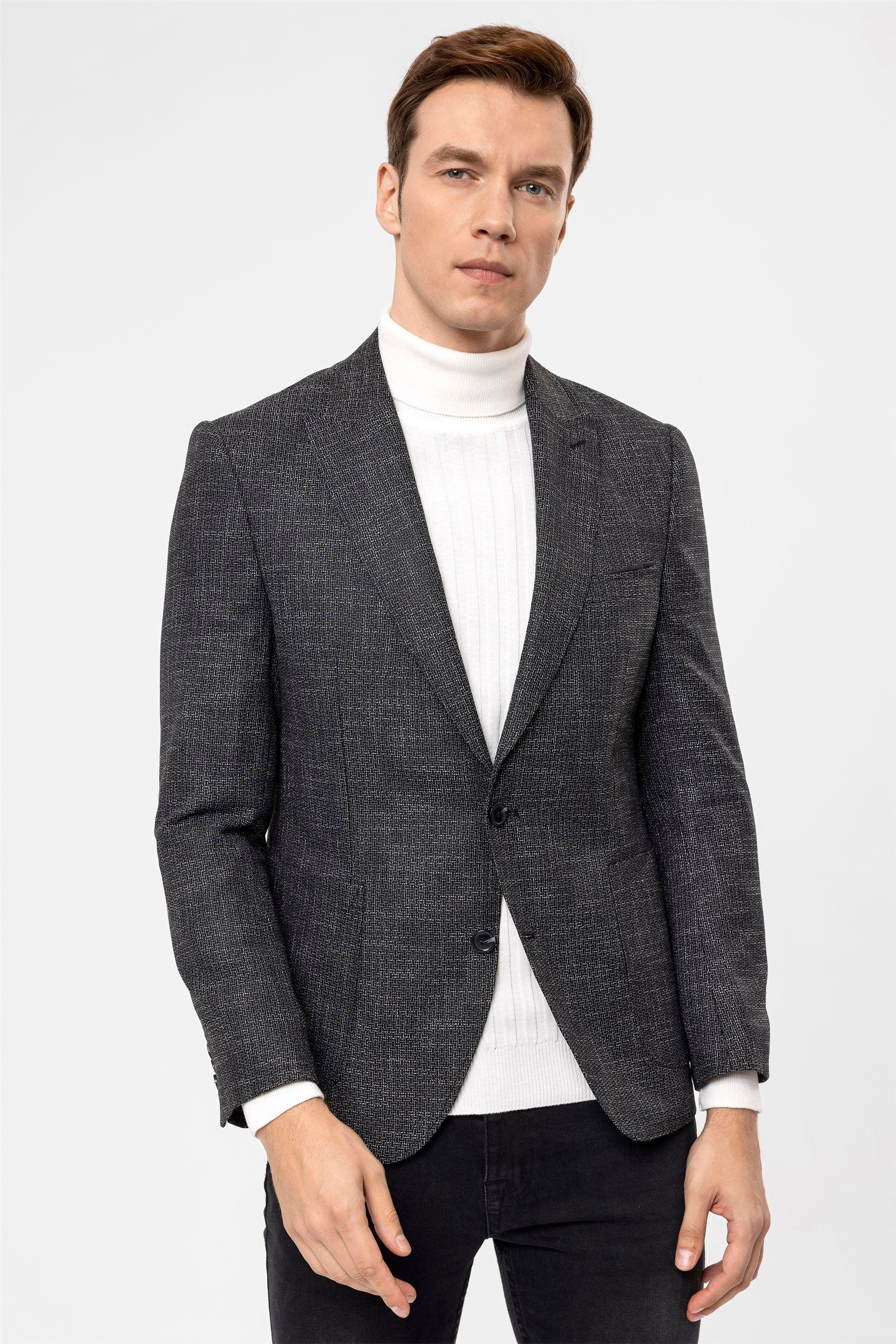 Siyah Slim Armürlü Sivri Yaka 6 Drop                                                       Ceket