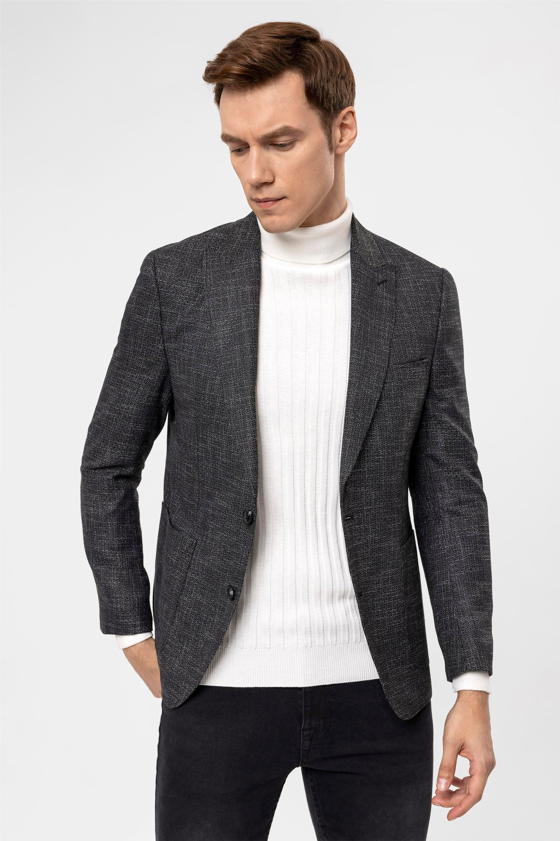 Siyah Slim Armürlü Sivri Yaka 6 Drop                                                       Ceket