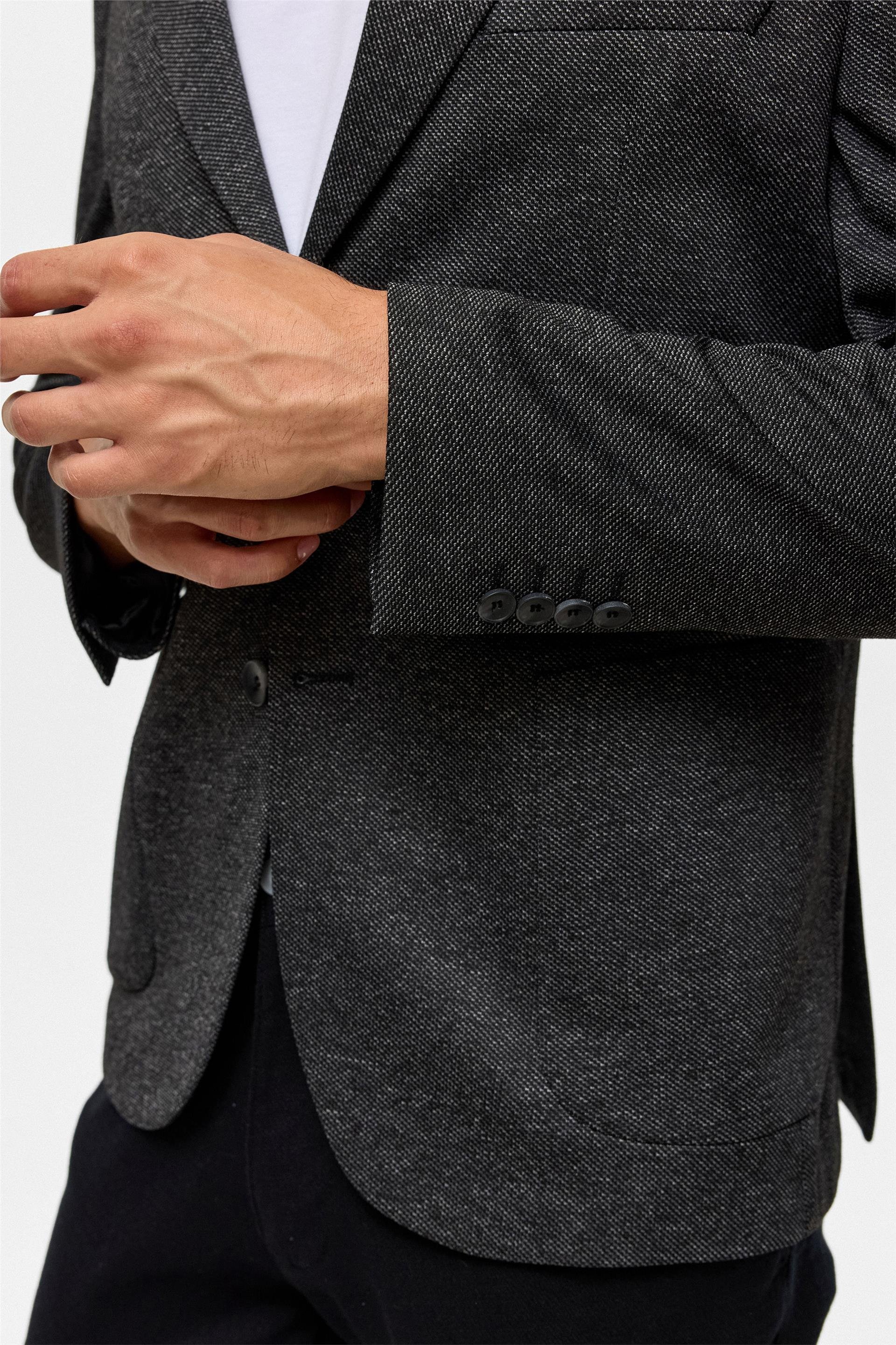 Siyah Slim Desenli Mono Yaka 6 Drop Ceket