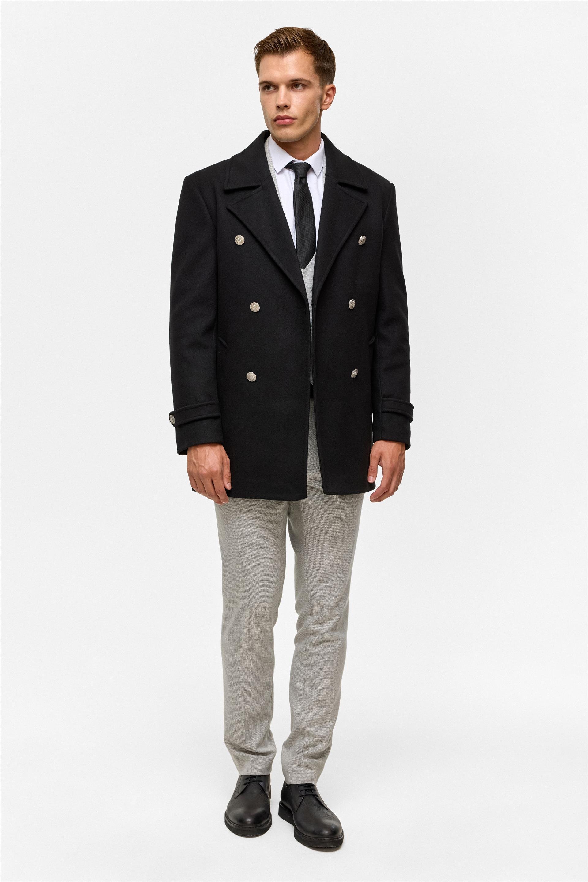 Siyah Slim Düz Kruvaze Yaka Kaban