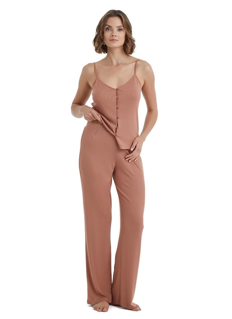 319845Kadın İnce Askılı Kahverengi Pijama Takımı C0T4N3O15-Kadın İnce Askılı Kahverengi Pijama Takımı C0T4N3O15-BlackspadeKısa Kol / Askılı PijamaKısa Kol / Askılı PijamaBlackspadeKadın İnce Askılı Kahverengi Pijama Takımı C0T4N3O15-