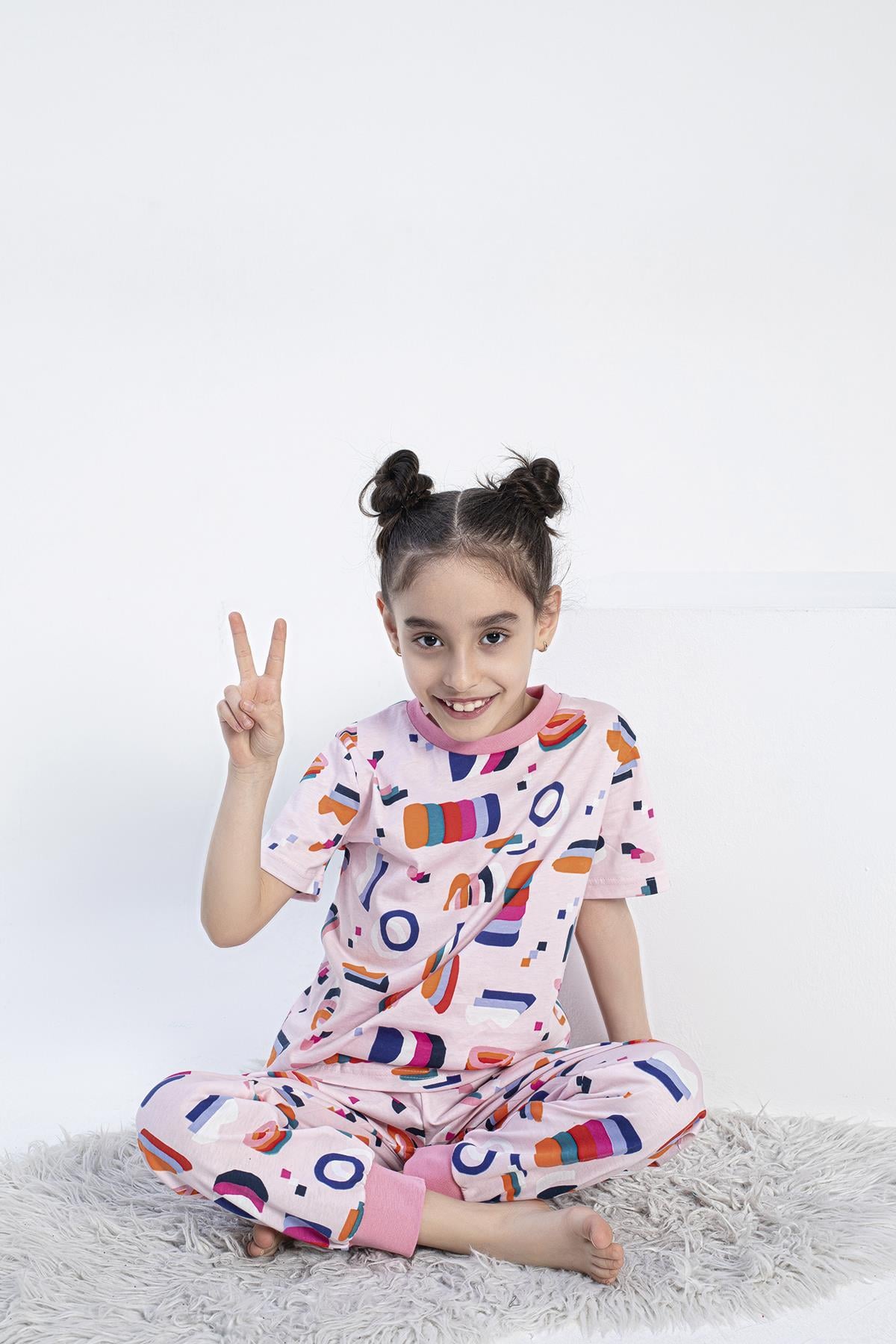 326443Kız Çocuk Kısa Kol Pembe Pijama Takım C5T7N0O-046cotonhause.com.tr Online Alışveriş - Sezon İndirimlerini Keşfet Kız Çocuk Kısa Kol Pembe Pijama Takım C5T7N0O-046PijamaConfeoKız Çocuk Kısa Kol Pembe Pijama Takım C5T7N0O-046