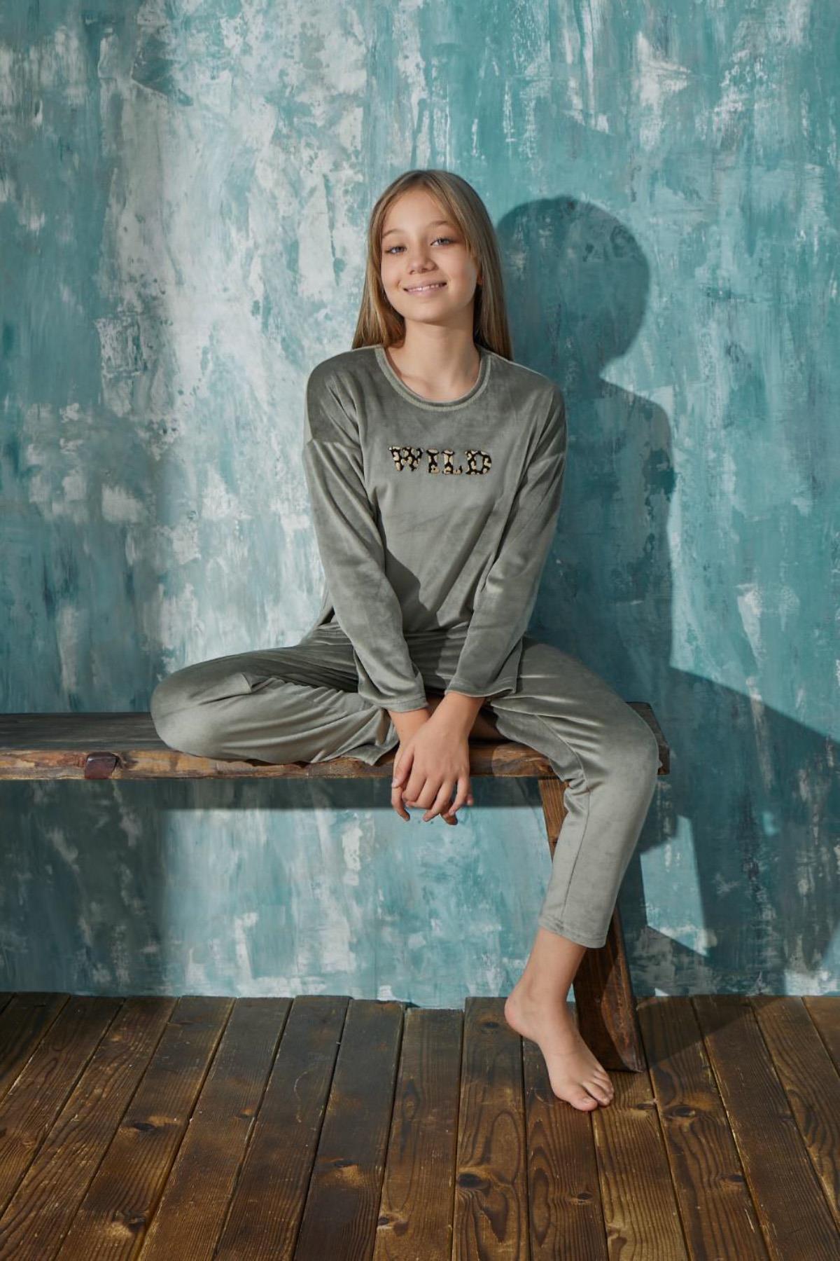 324732Kız Çocuk Uzun Kol Kadife Yeşil Pijama Takım C3T0N9O31cotonhause.com.tr Online Alışveriş - Sezon İndirimlerini Keşfet Kız Çocuk Uzun Kol Kadife Yeşil Pijama Takım C3T0N9O31PijamacotonhauseKız Çocuk Uzun Kol Kadife Yeşil Pijama Takım C3T0N9O31