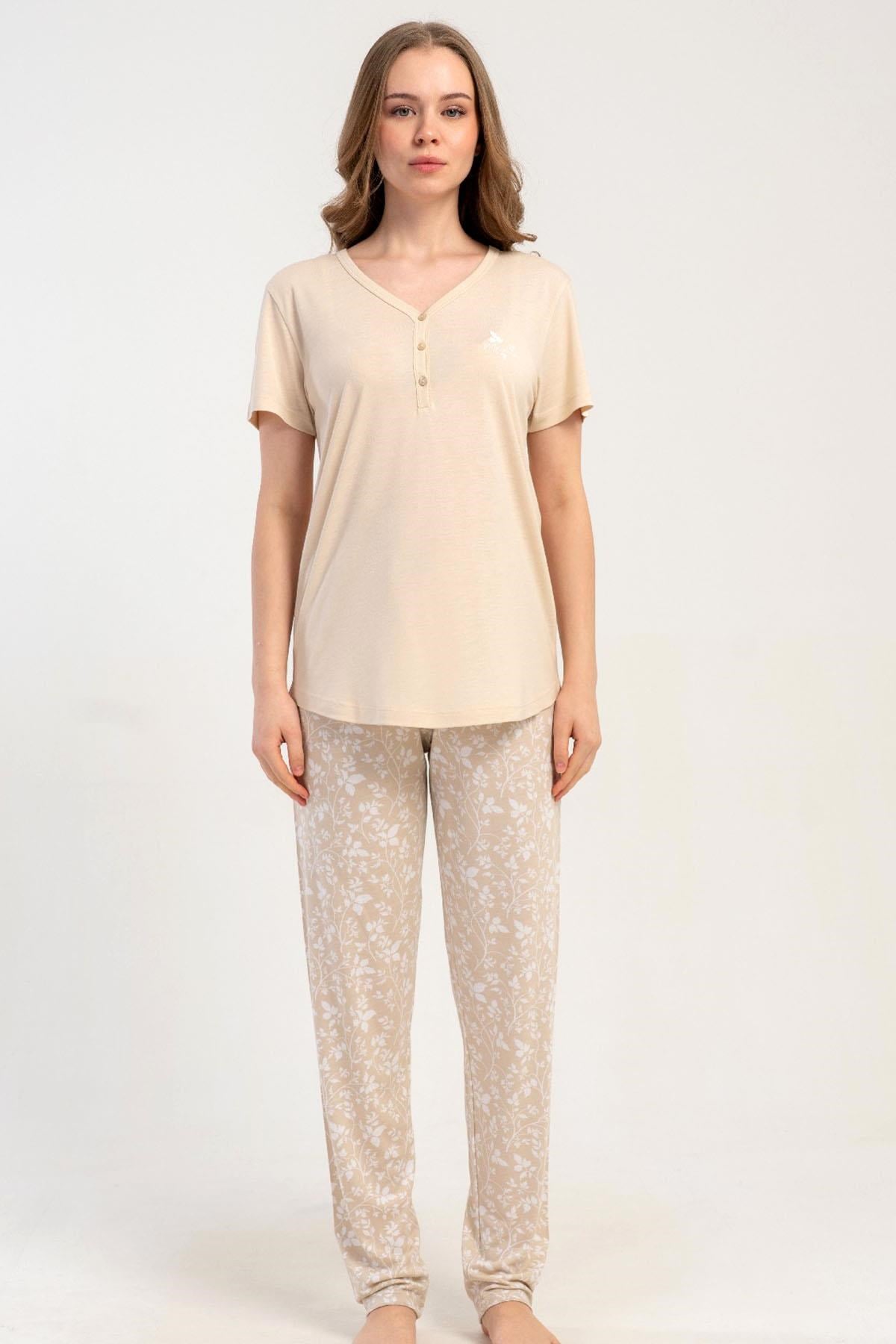 333215Kadın Yarım Düğmeli Kısa Kol Bej Pijama Takımı C2T8N1215Kısa Kol / Askılı PijamakezokinoKadın Yarım Düğmeli Kısa Kol Bej Pijama Takımı C2T8N1215