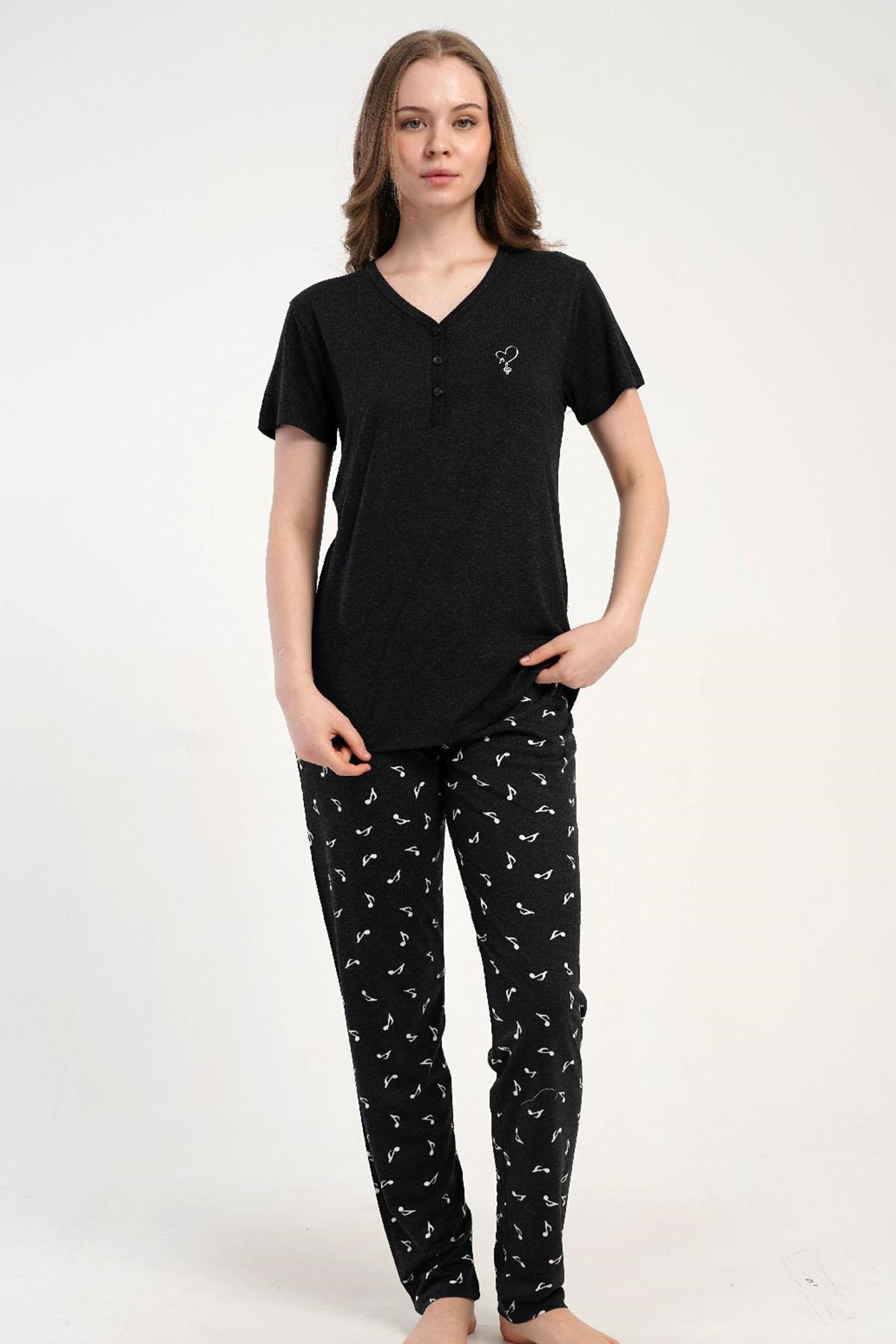 332643Kadın Yarım Düğmeli Kısa Kollu Siyah Pijama Takımı C9T8N2215Kısa Kol / Askılı PijamakezokinoKadın Yarım Düğmeli Kısa Kollu Siyah Pijama Takımı C9T8N2215