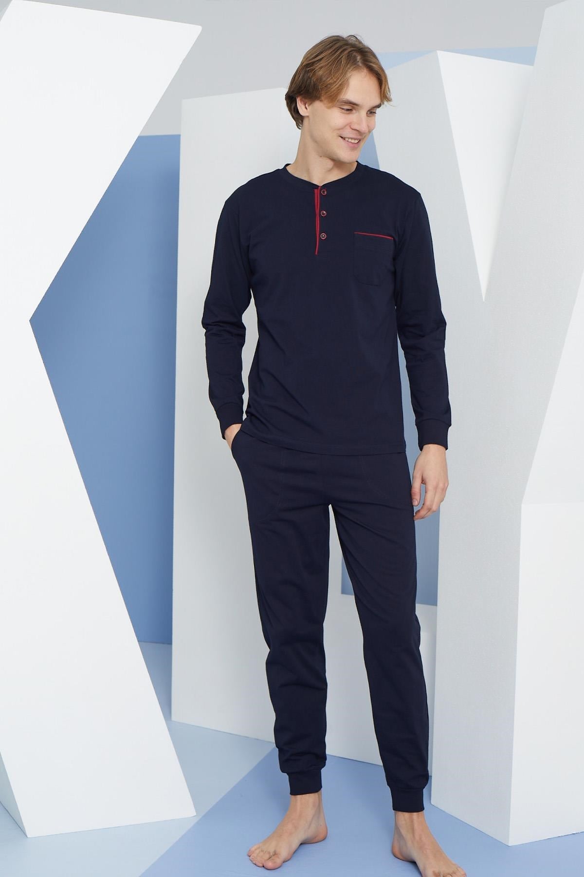 318180Erkek Uzun Kol Midi Yaka Lacivert Pijama Takımı C9T2N4O4cotonhause.com.tr Online Alışveriş - Sezon İndirimlerini KeşfetErkek Uzun Kol Midi Yaka Lacivert Pijama Takımı C9T2N4O4Pijama TakımıKLYErkek Uzun Kol Midi Yaka Lacivert Pijama Takımı C9T2N4O4