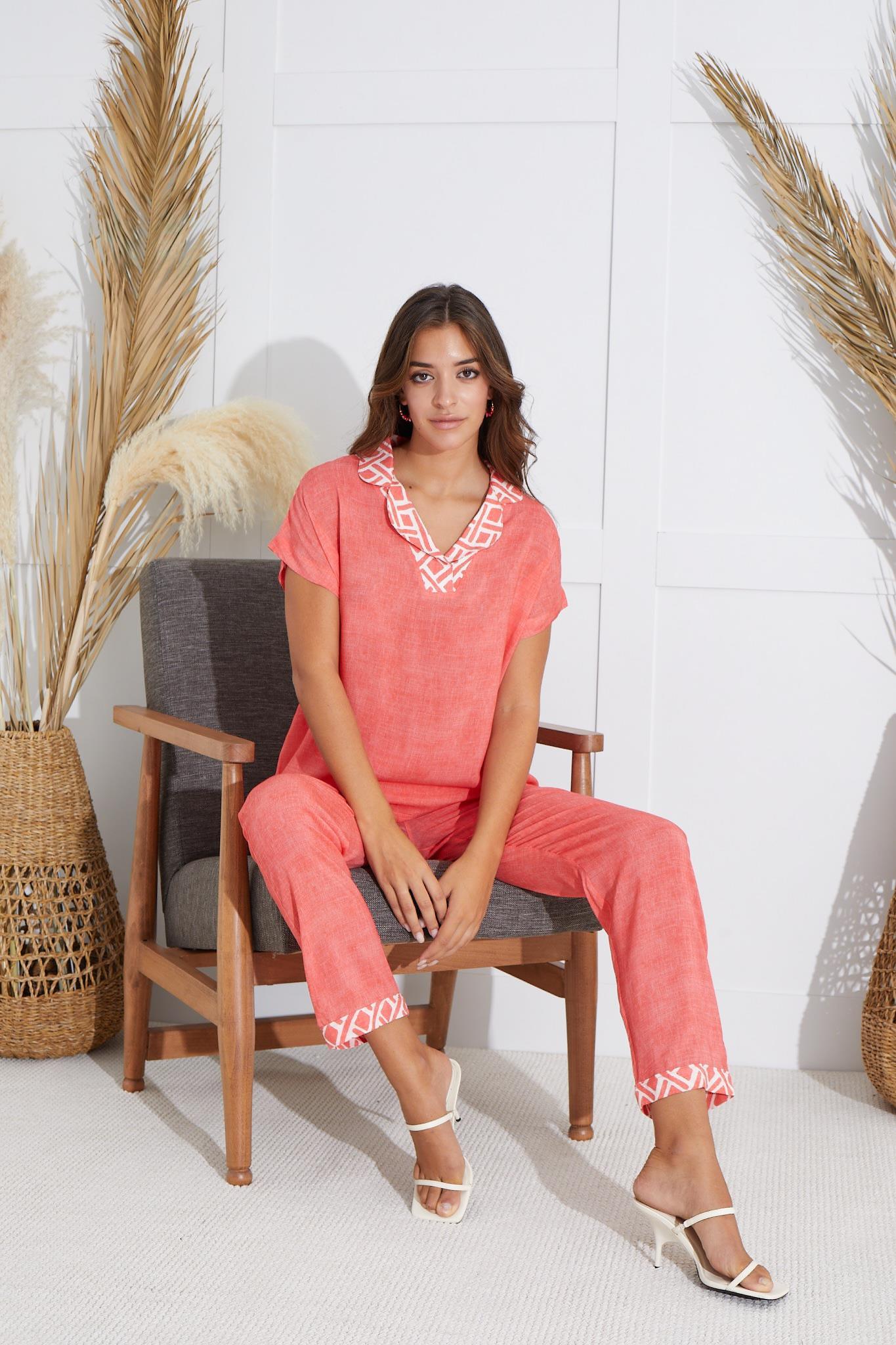 320064Kadın Kısa Kol Nar Çiçeği Pijama Takım C8T1N5O51cotonhause.com.tr Online Alışveriş - Sezon İndirimlerini KeşfetKadın Kısa Kol Nar Çiçeği Pijama Takım C8T1N5O51Kısa Kol / Askılı PijamaSevimKadın Kısa Kol Nar Çiçeği Pijama Takım C8T1N5O51
