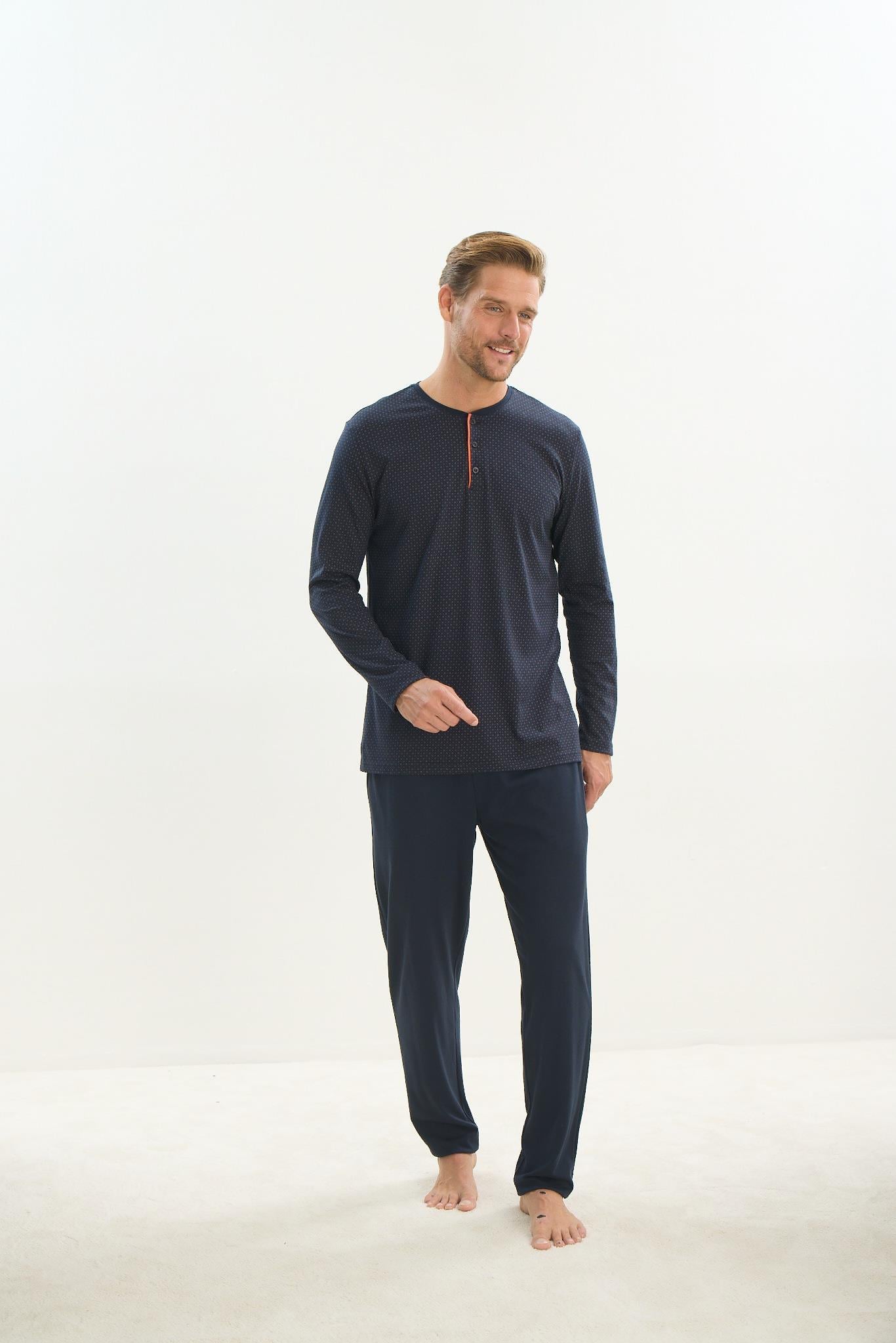 324252Erkek Uzun Kol Lacivert Pijama Takım C6T2N5O9Erkek Uzun Kol Lacivert Pijama Takım C6T2N5O9SevimPijama TakımıPijama TakımıSevimErkek Uzun Kol Lacivert Pijama Takım C6T2N5O9