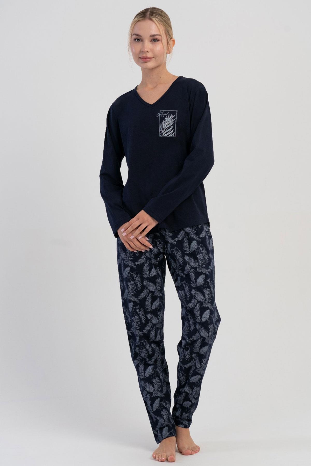329508Kadın Büyük Beden Lacivert Uzun Kollu V Yaka Desenli Pijama Takımı C1T7N1305Büyük BedenVienettaKadın Büyük Beden Lacivert Uzun Kollu V Yaka Desenli Pijama Takımı C1T7N1305