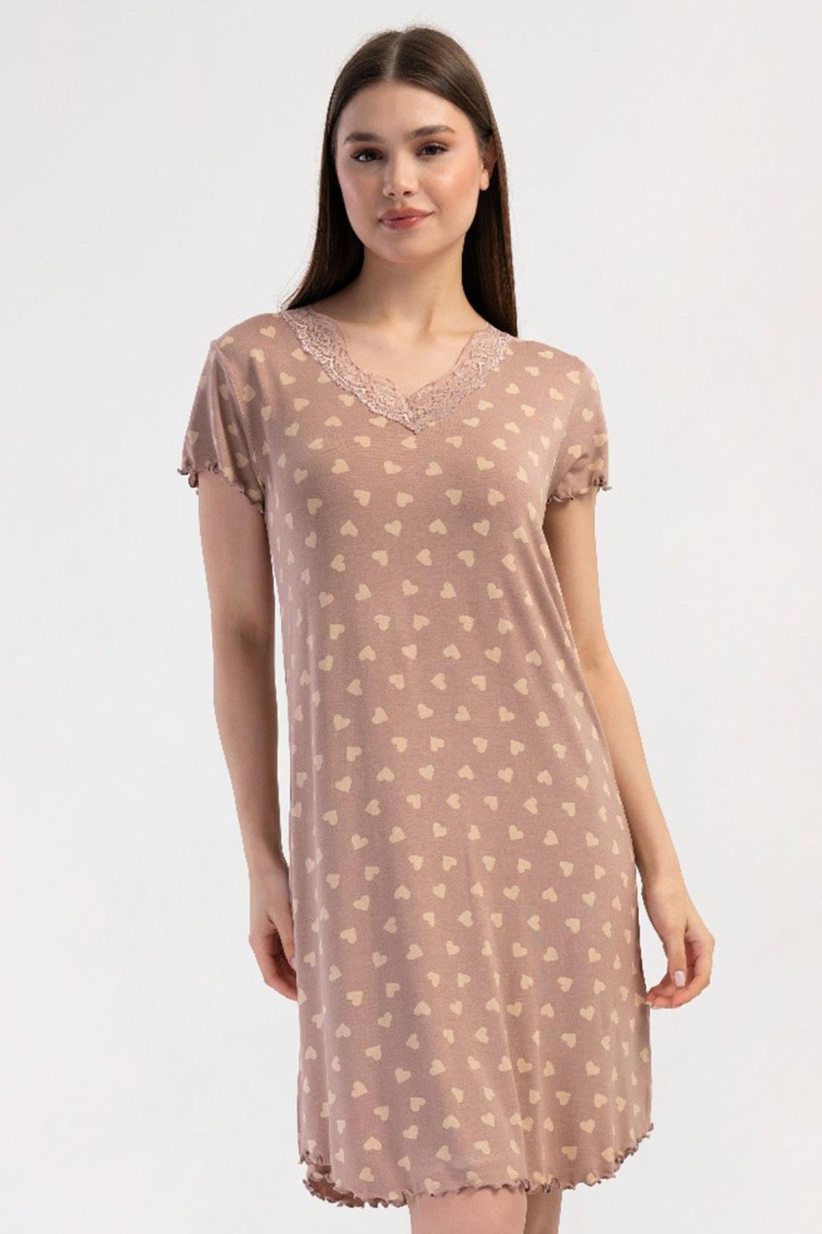 330682Kadın Dantelli V Yaka Kısa Kol Toz Pembe Kalp Desenli Gecelik Tunik C9T9N2904Kısa GecelikVienettaKadın Dantelli V Yaka Kısa Kol Toz Pembe Kalp Desenli Gecelik Tunik C9T9N2904