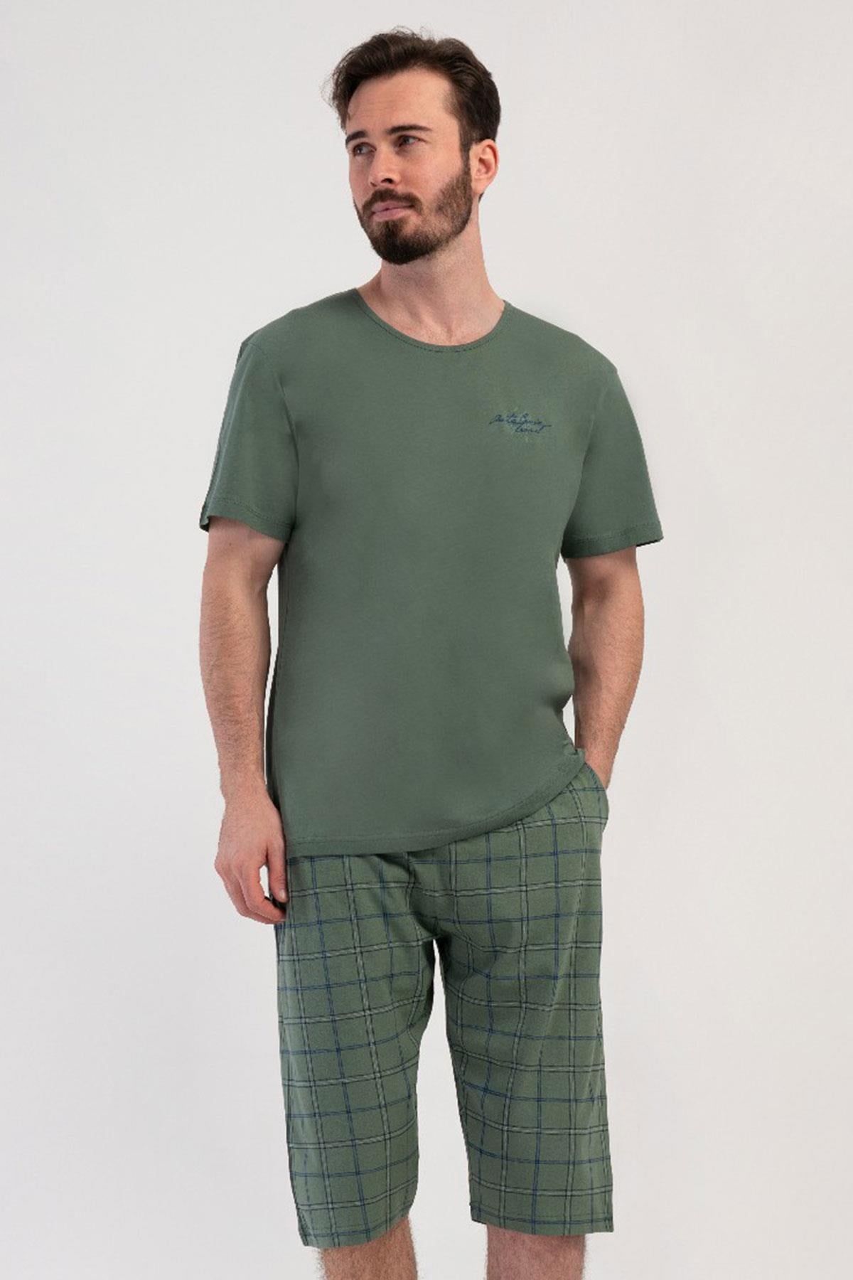 330889Erkek Kısa Kol Haki Kapri Pijama Takımı C7T4N2804Pijama TakımıVienettaErkek Kısa Kol Haki Kapri Pijama Takımı C7T4N2804
