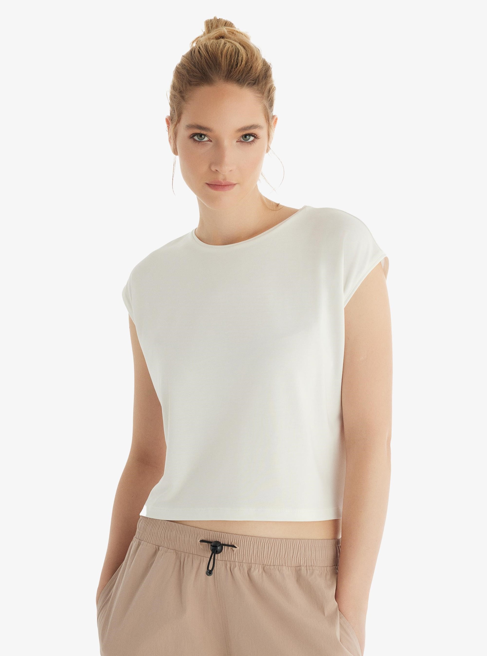 326712Kadın Kısa Kol Modal Krem T-Shirt Pantolon Takım 60561-63Kadın Kısa Kol Modal Krem T-Shirt Pantolon Takım 60561-63BlackspadeEşofman TakımEşofman TakımBlackspadeKadın Kısa Kol Modal Krem T-Shirt Pantolon Takım 60561-63