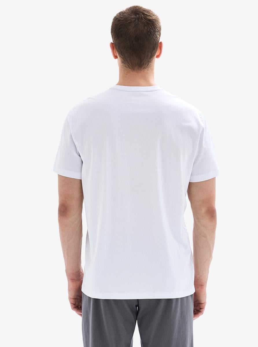 332843Erkek Yarım Düğmeli Kısa Kollu Kapri Beyaz Pijama Takımı C3T9N804Kapri TakımBlackspadeErkek Yarım Düğmeli Kısa Kollu Kapri Beyaz Pijama Takımı C3T9N804