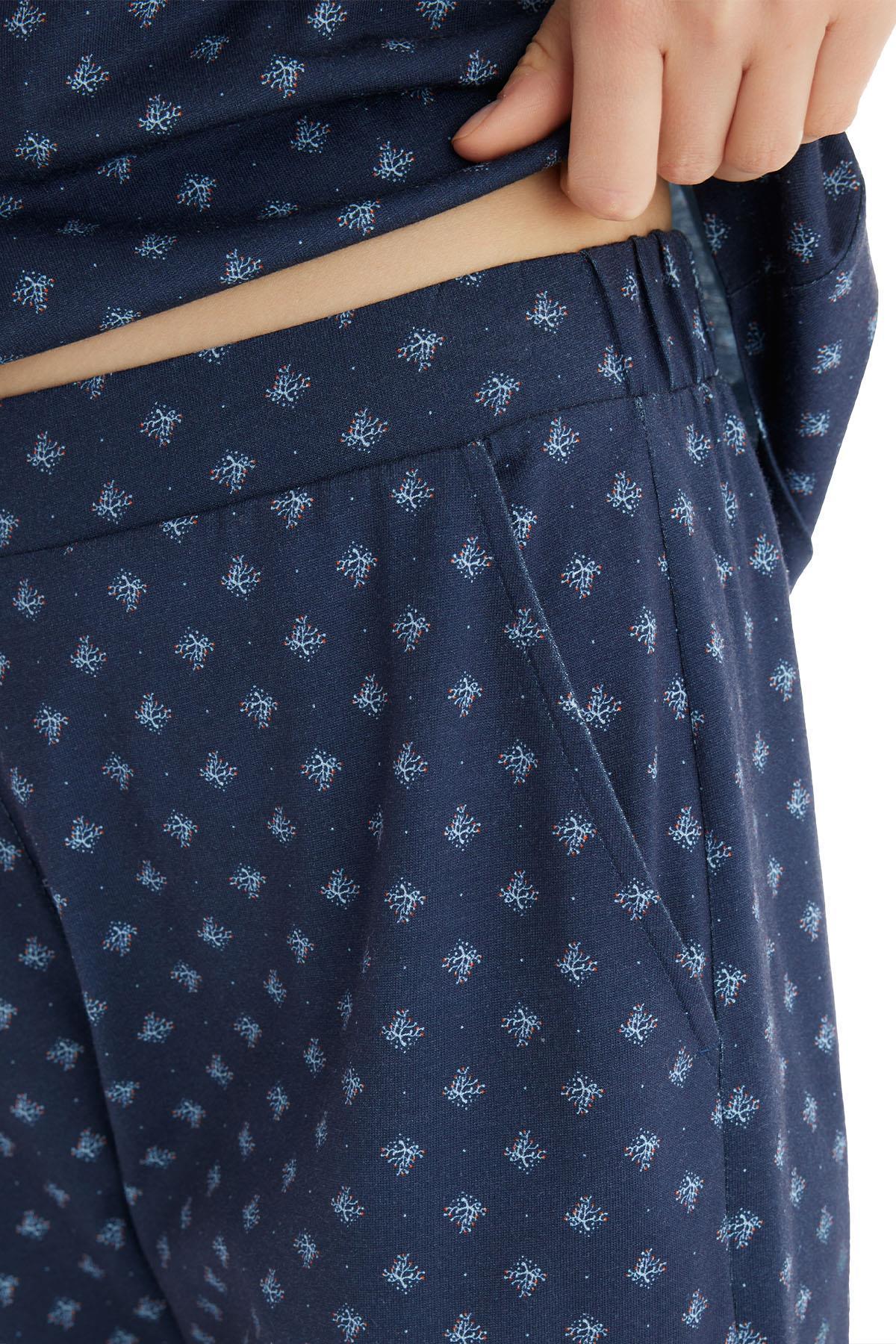 326691Kadın Kısa Kol Önden Düğmeli Lacivert Pijama Takımı C9T3N8O15Kadın Kısa Kol Önden Düğmeli Lacivert Pijama Takımı C9T3N8O15BlackspadeKısa Kol / Askılı PijamaKısa Kol / Askılı PijamaBlackspadeKadın Kısa Kol Önden Düğmeli Lacivert Pijama Takımı C9T3N8O15